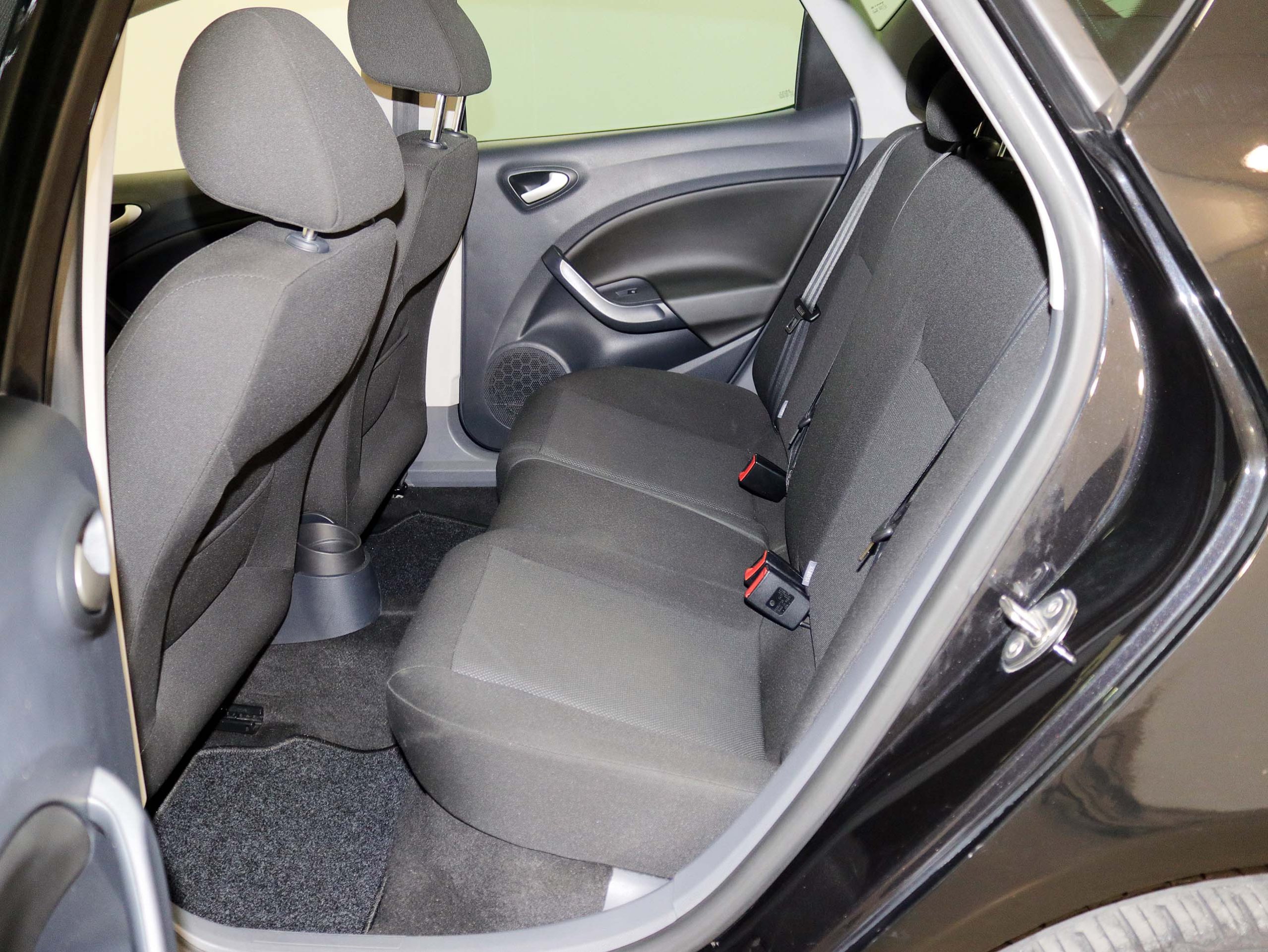 Foto Seat Ibiza 17