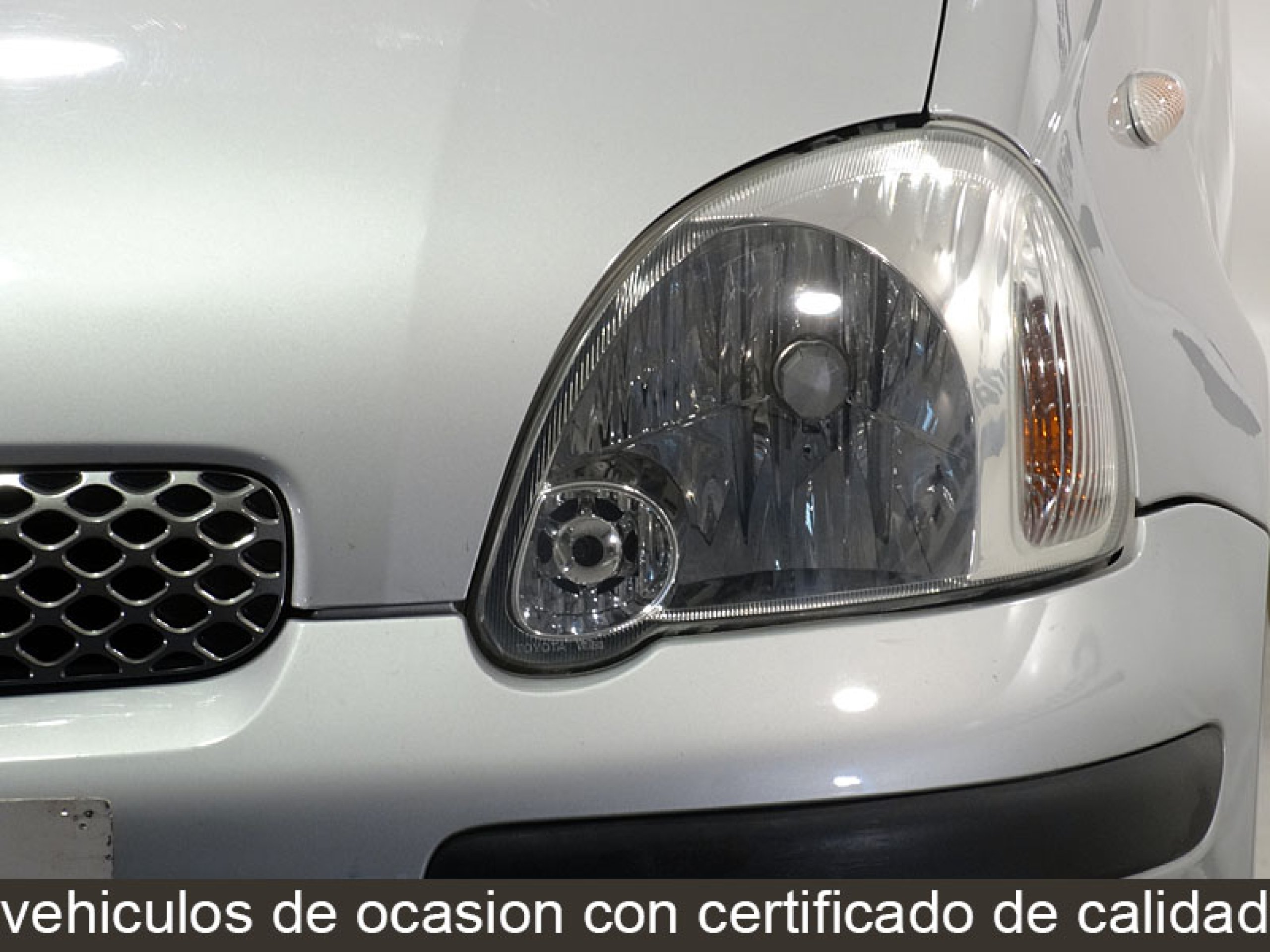Foto Toyota Yaris 8