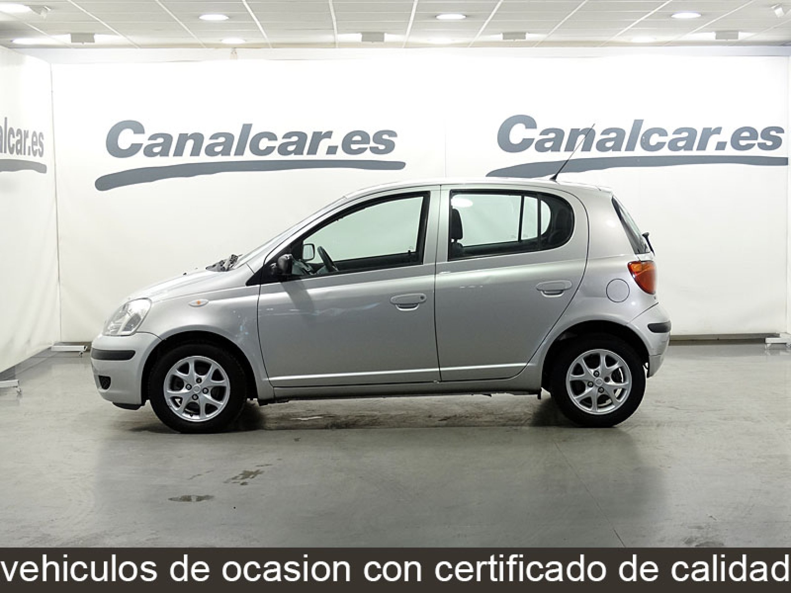 Foto Toyota Yaris 11