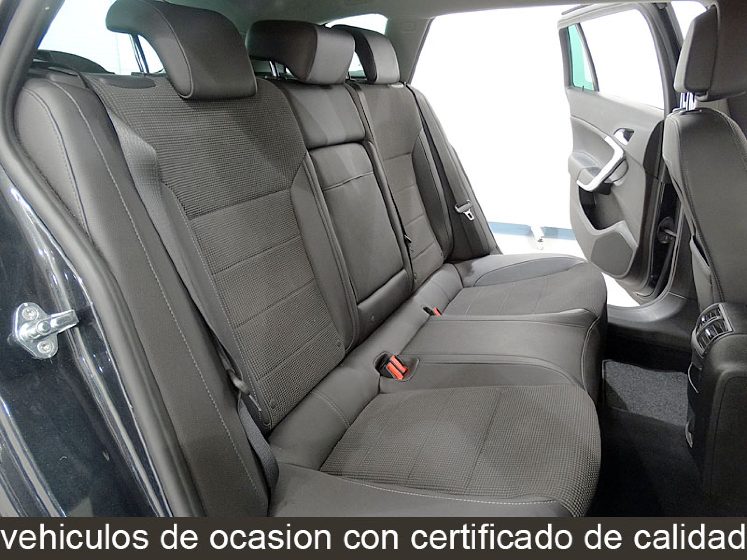 Foto Opel Insignia 25