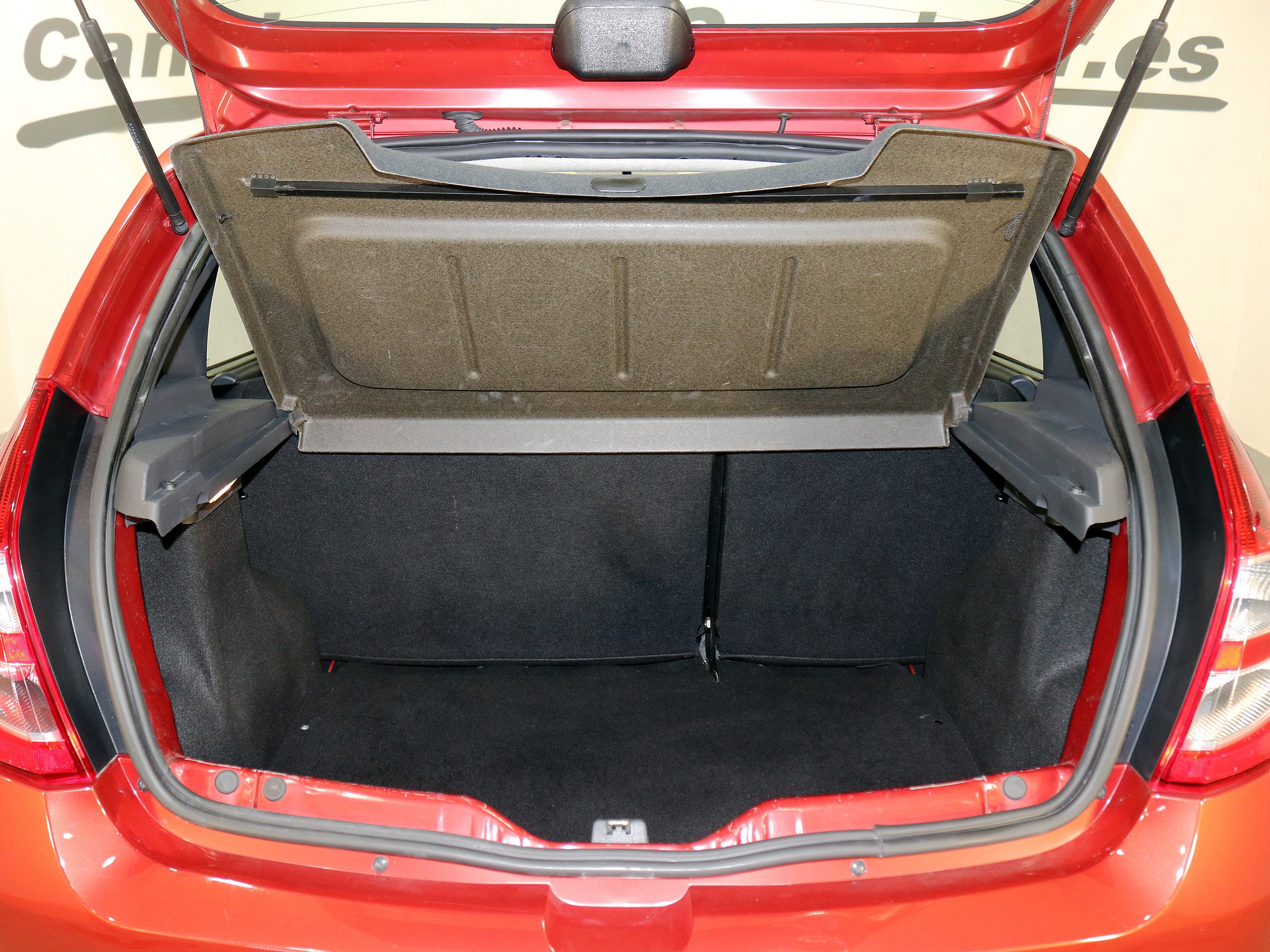 Foto Dacia Sandero 10
