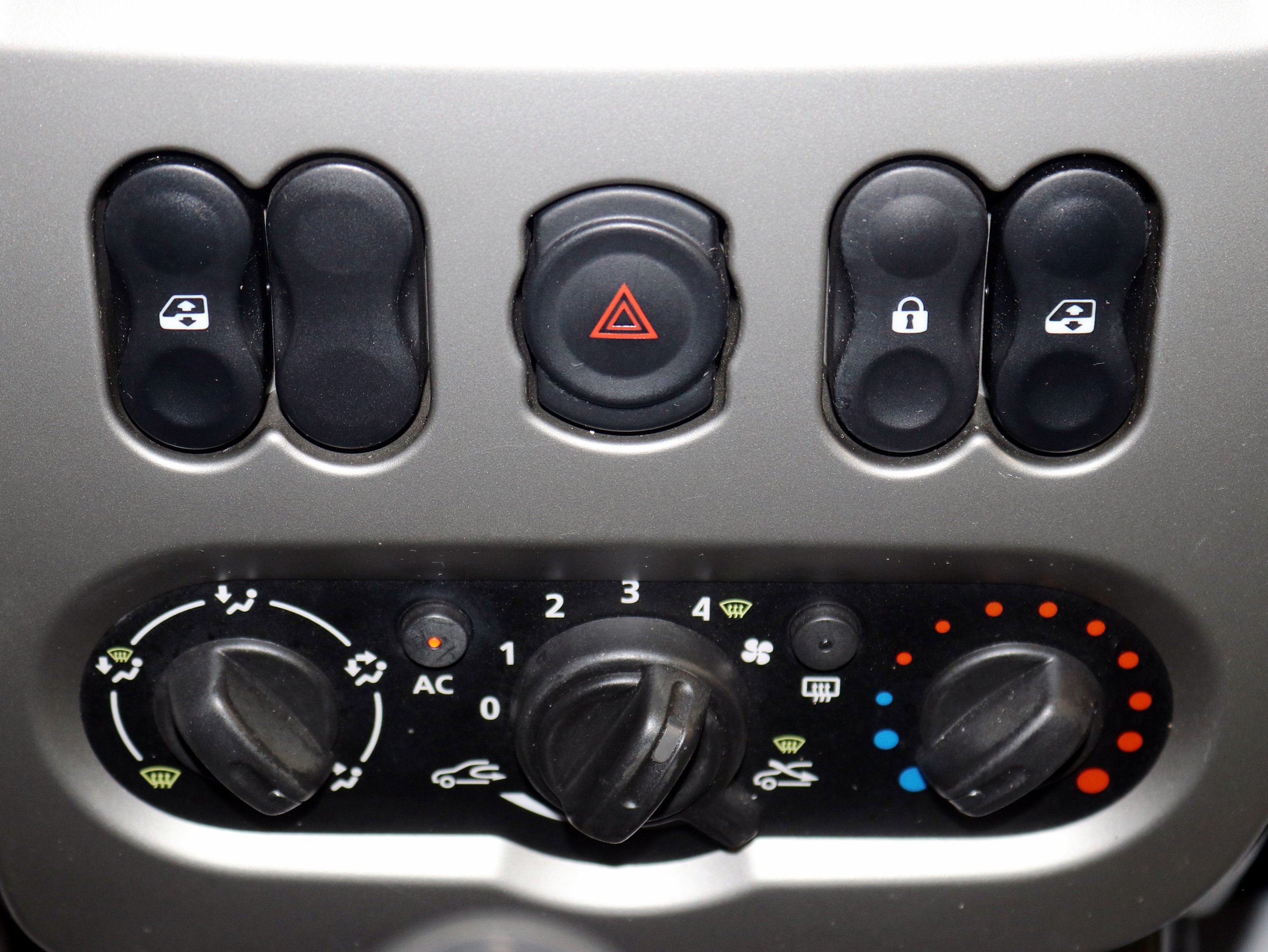 Foto Dacia Sandero 22