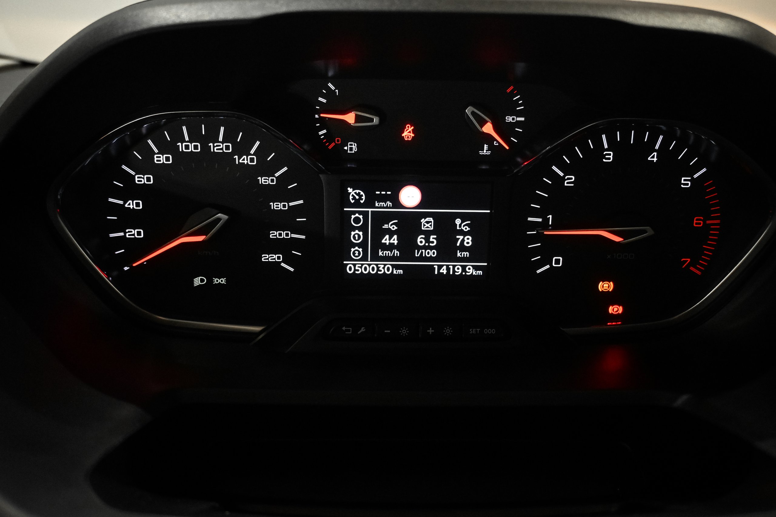 Foto Peugeot Rifter 14