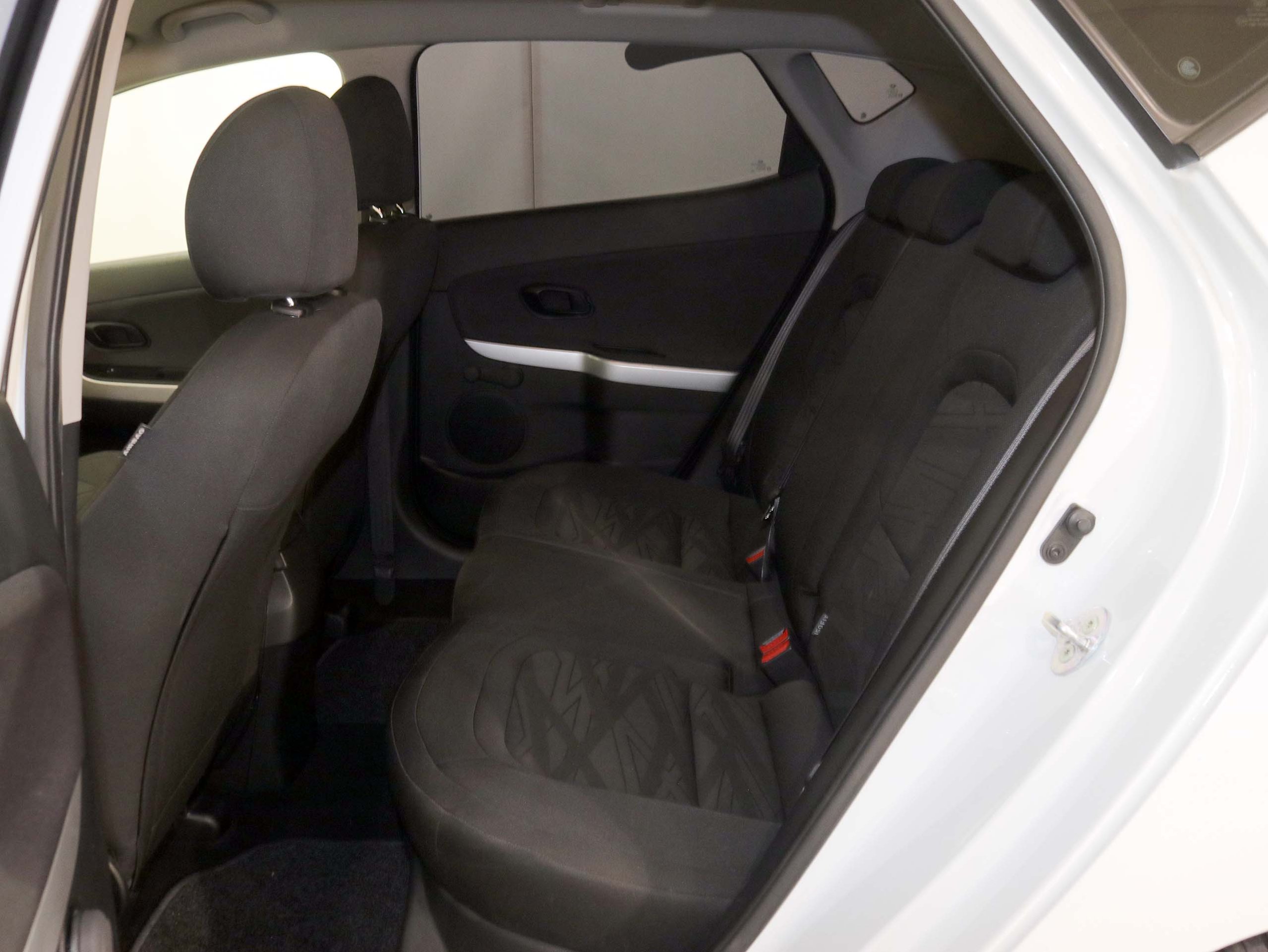 Foto Kia Ceed 16