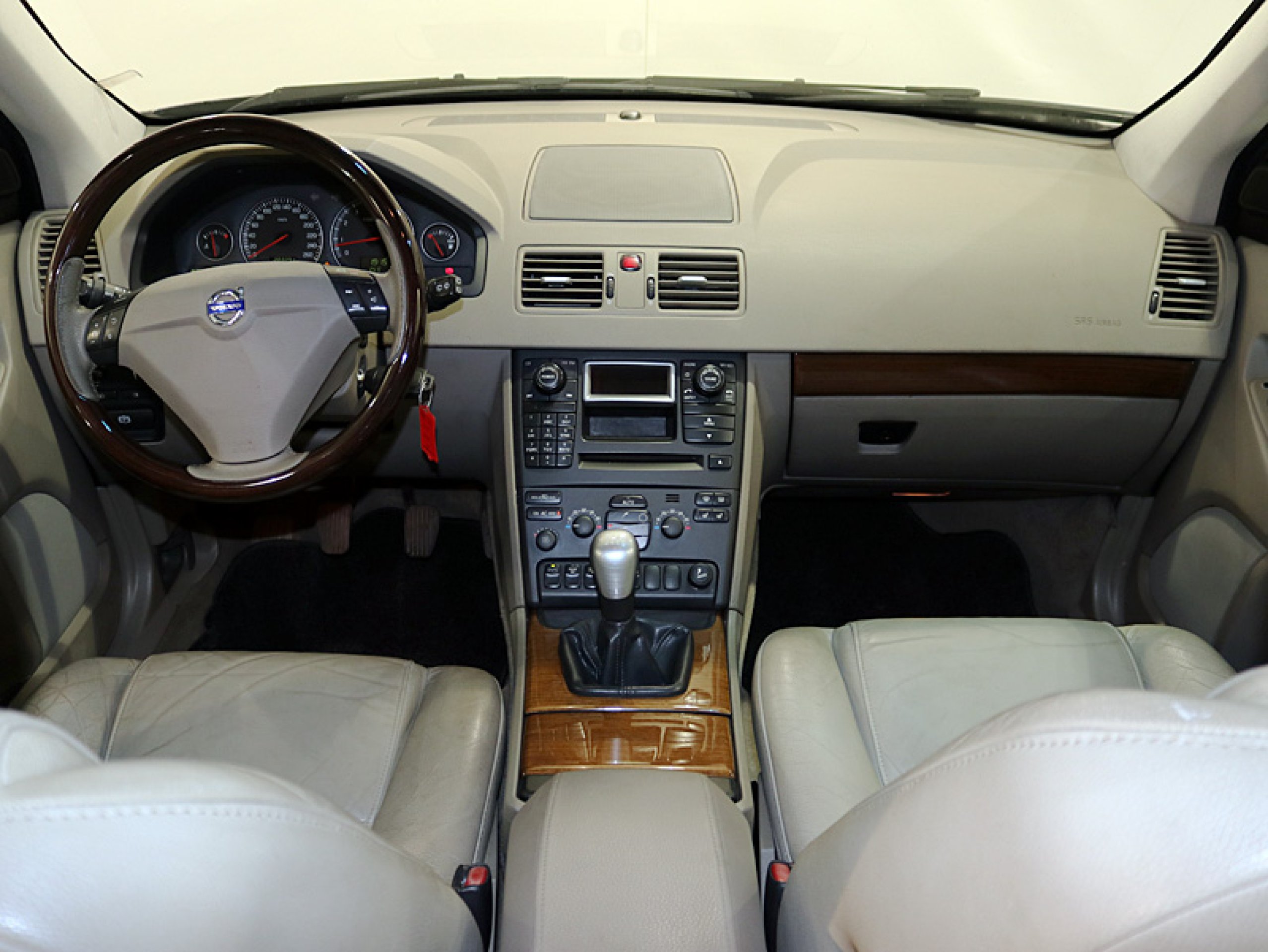 Foto Volvo XC 90 14