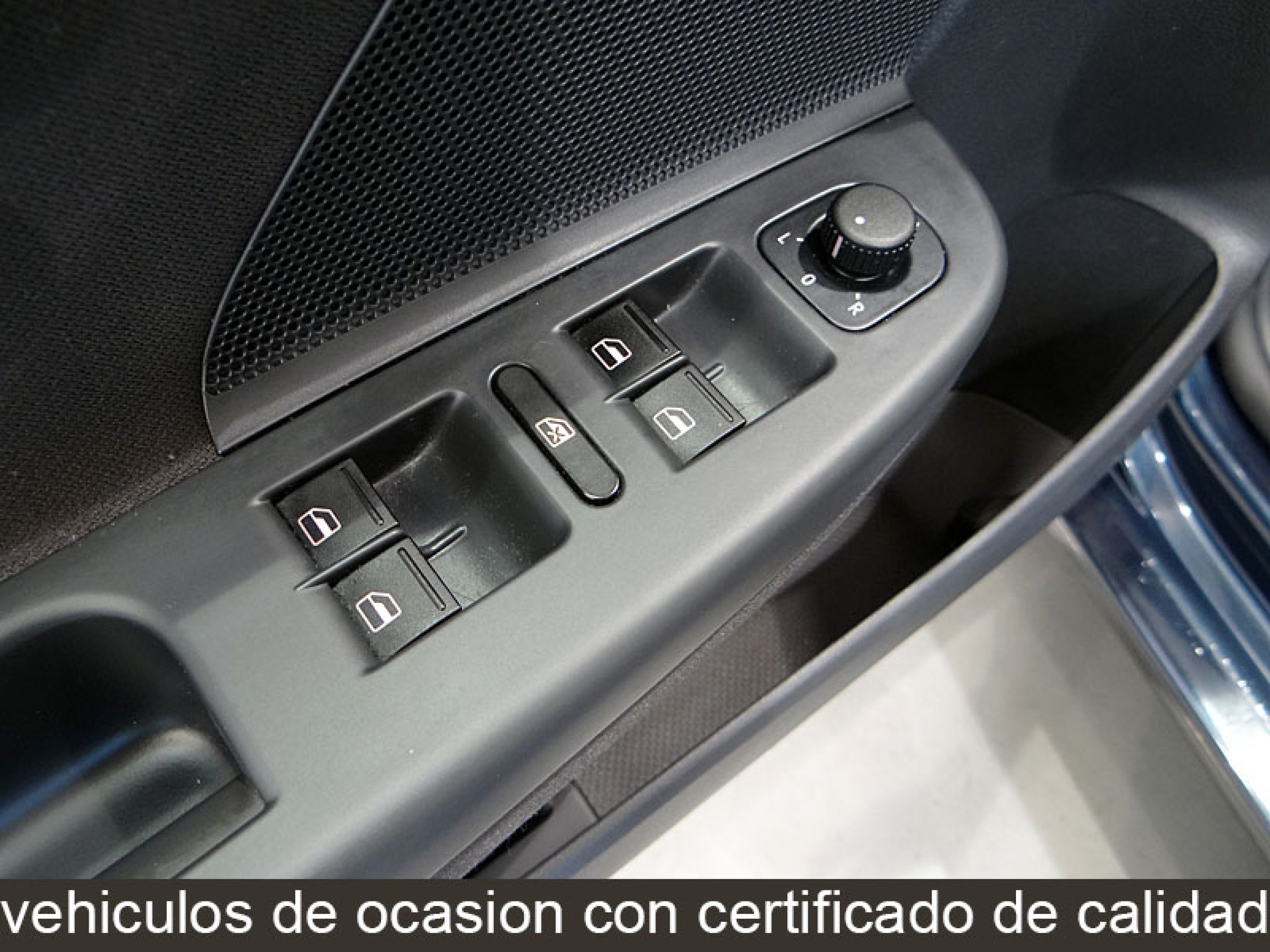 Foto Volkswagen Golf 17