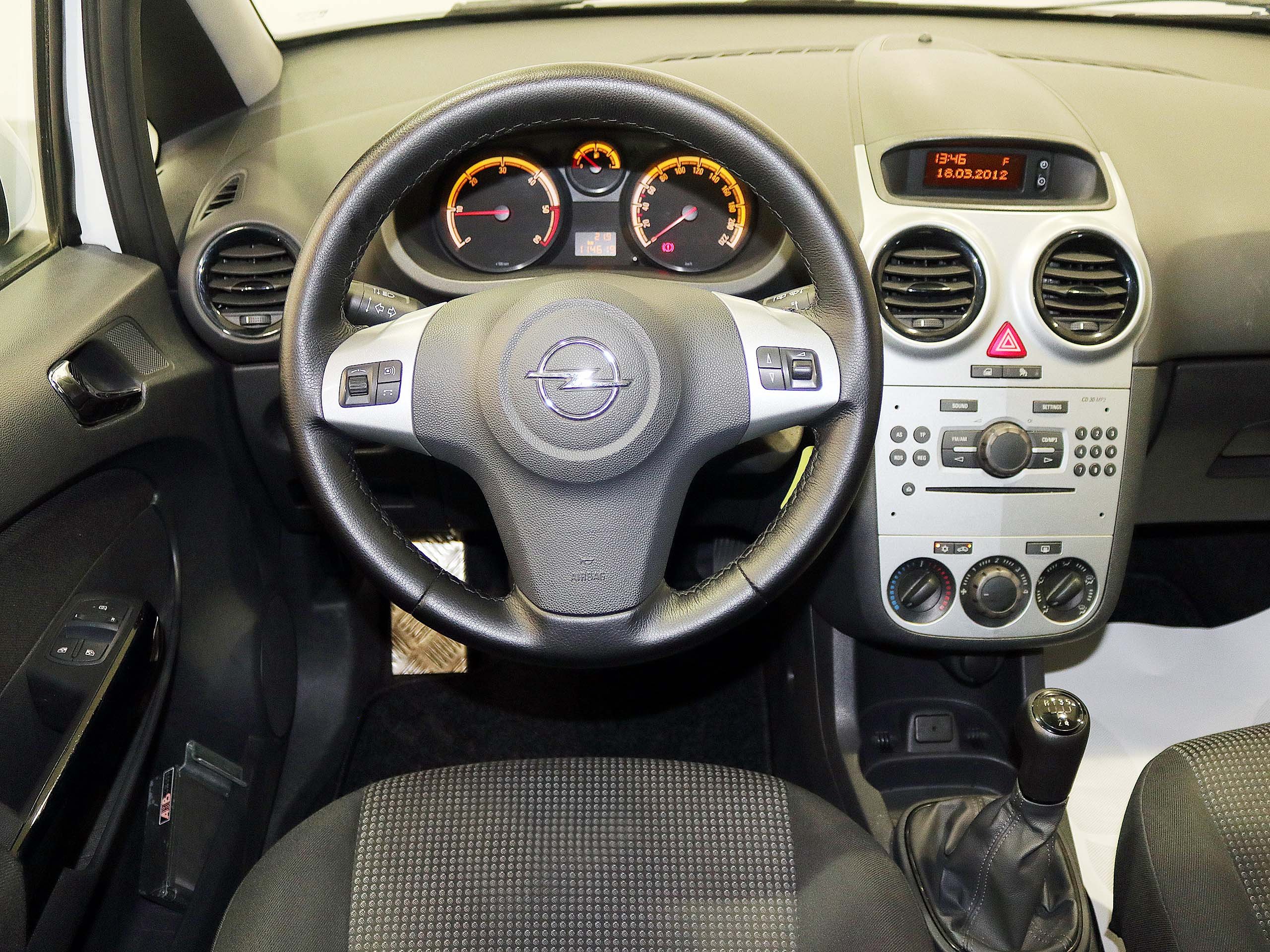 Foto Opel Corsa 15