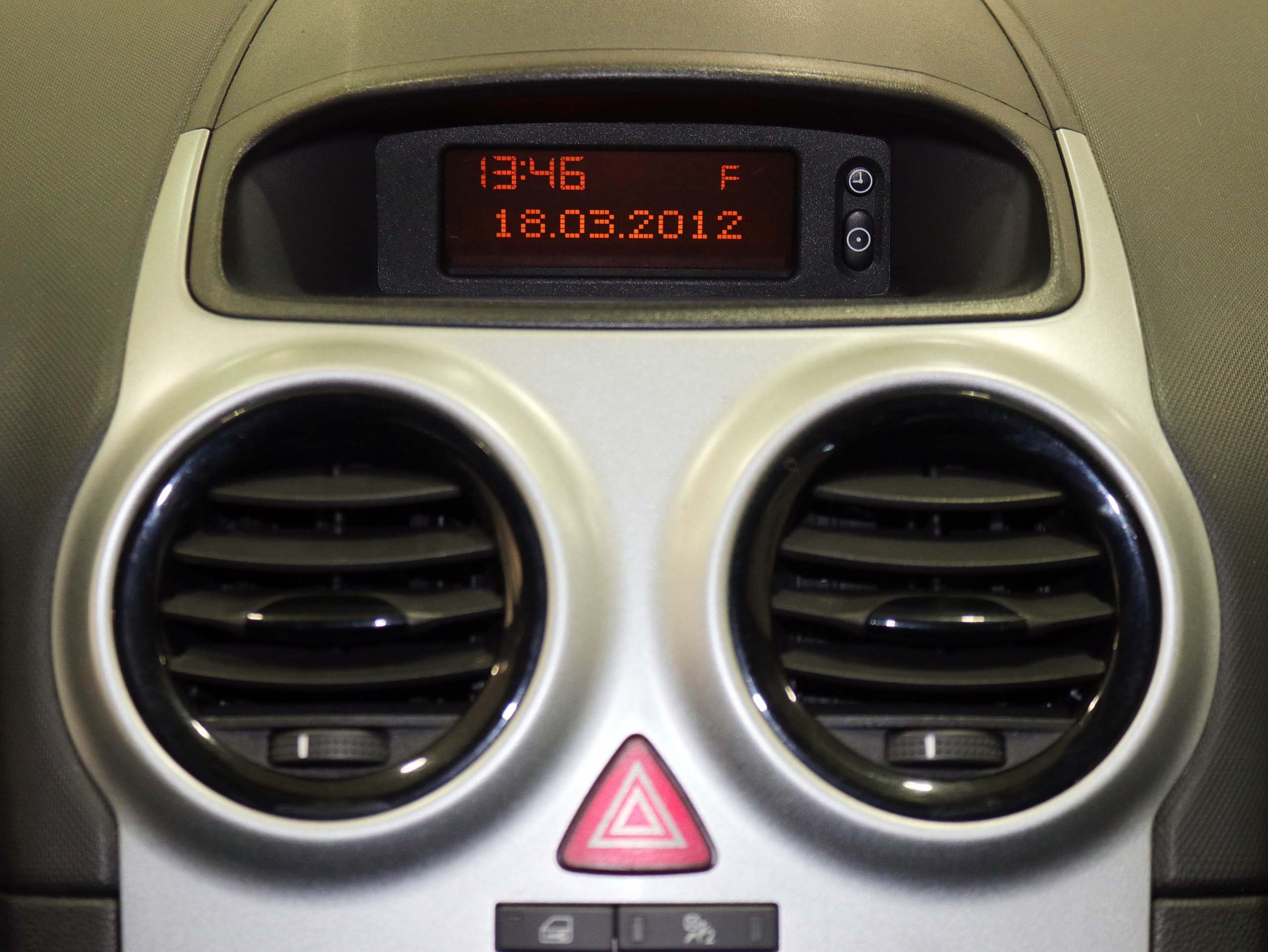 Foto Opel Corsa 17