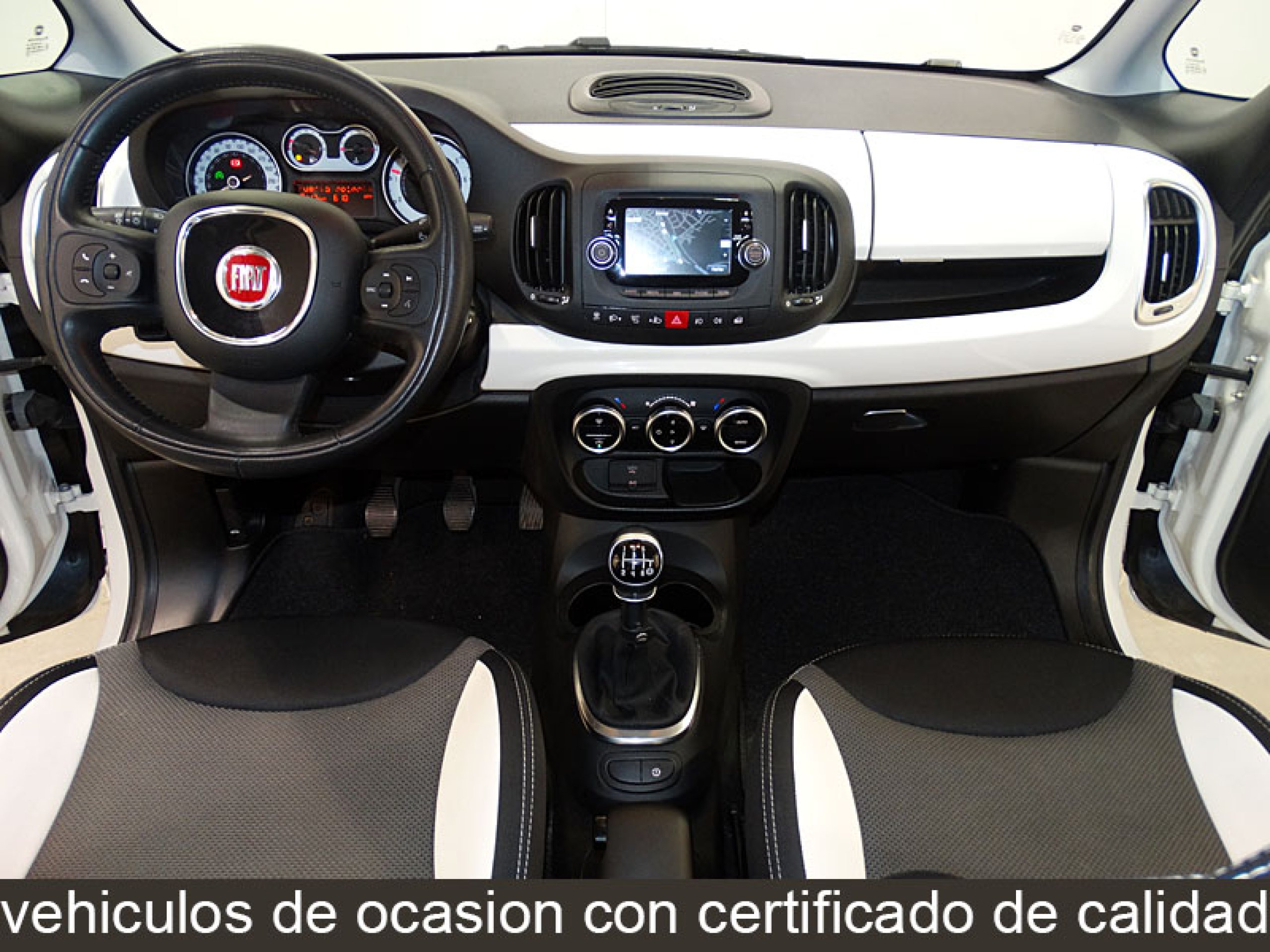 Foto Fiat 500L 26