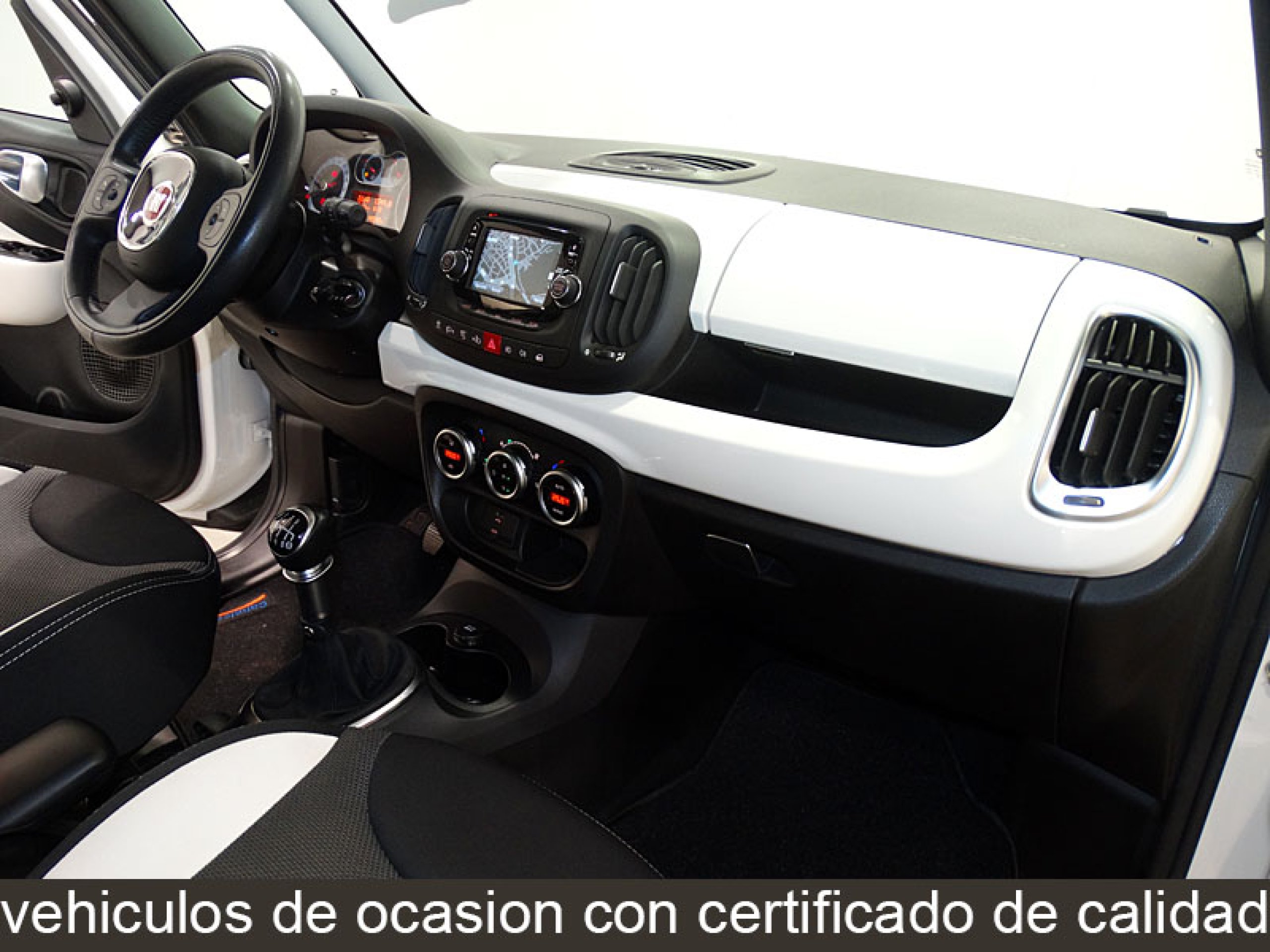 Foto Fiat 500L 37