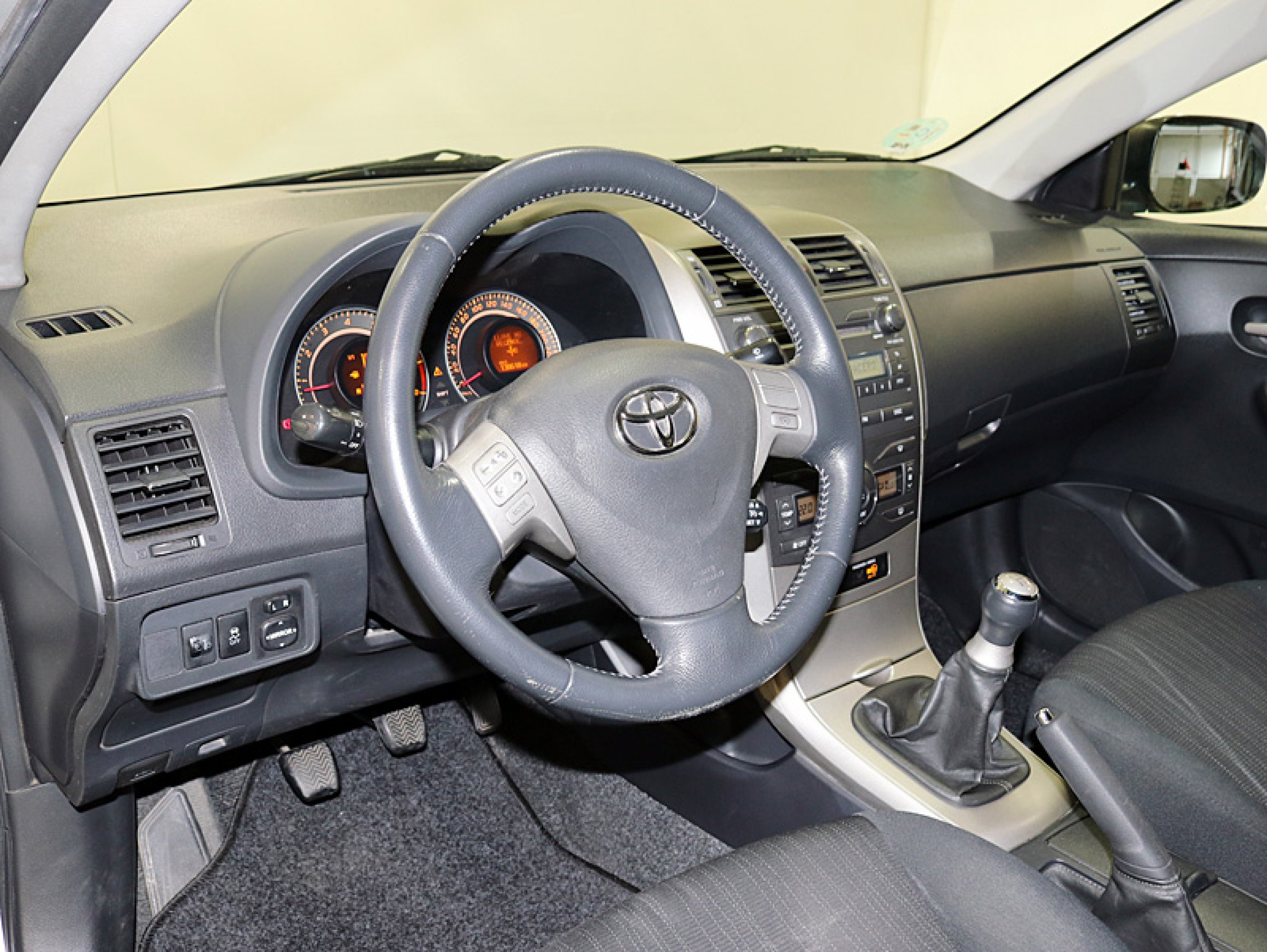 Foto Toyota Corolla 14 Foto Toyota Corolla 14