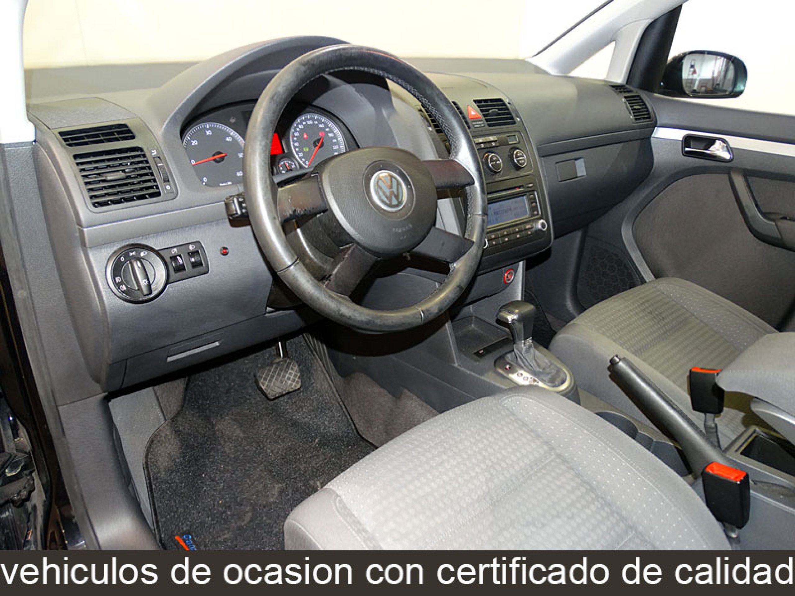 Foto Volkswagen Touran 13