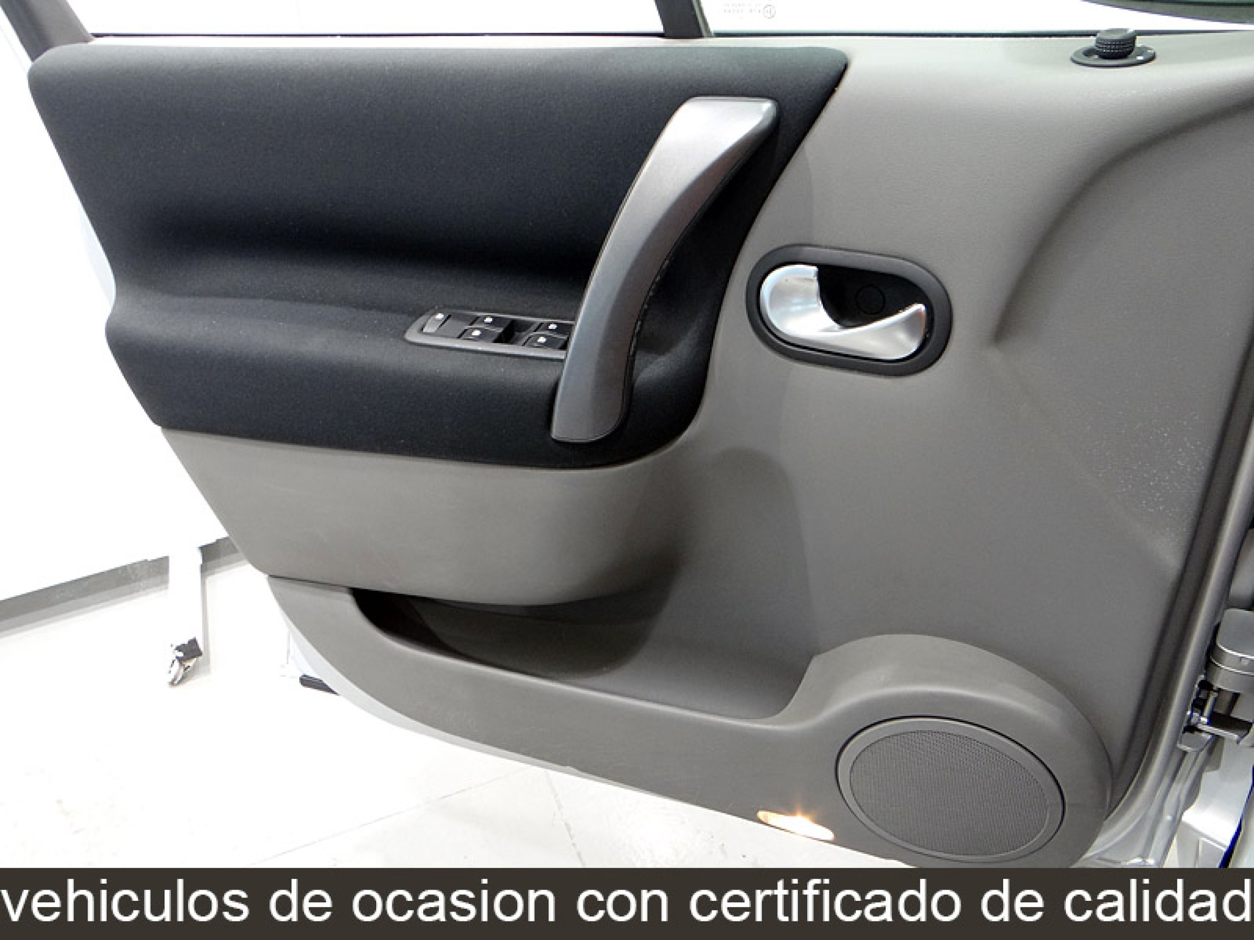 Foto Renault Grand Scenic 24