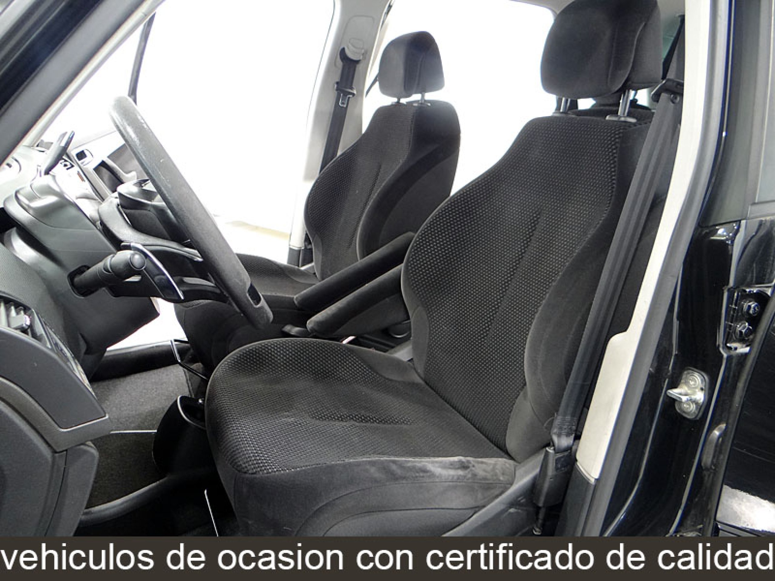 Foto Citroen C4 Picasso 21