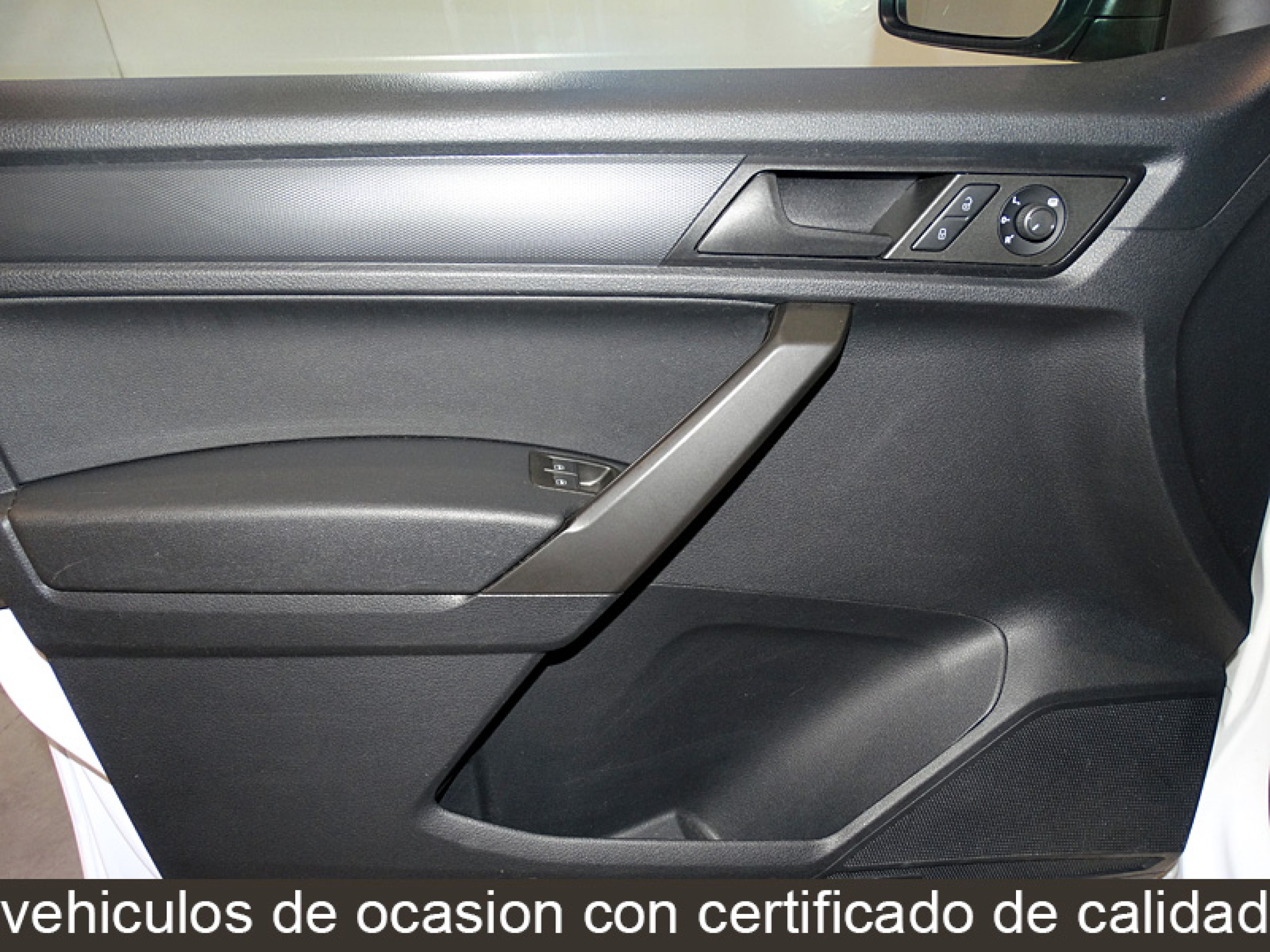 Foto Volkswagen Caddy 18