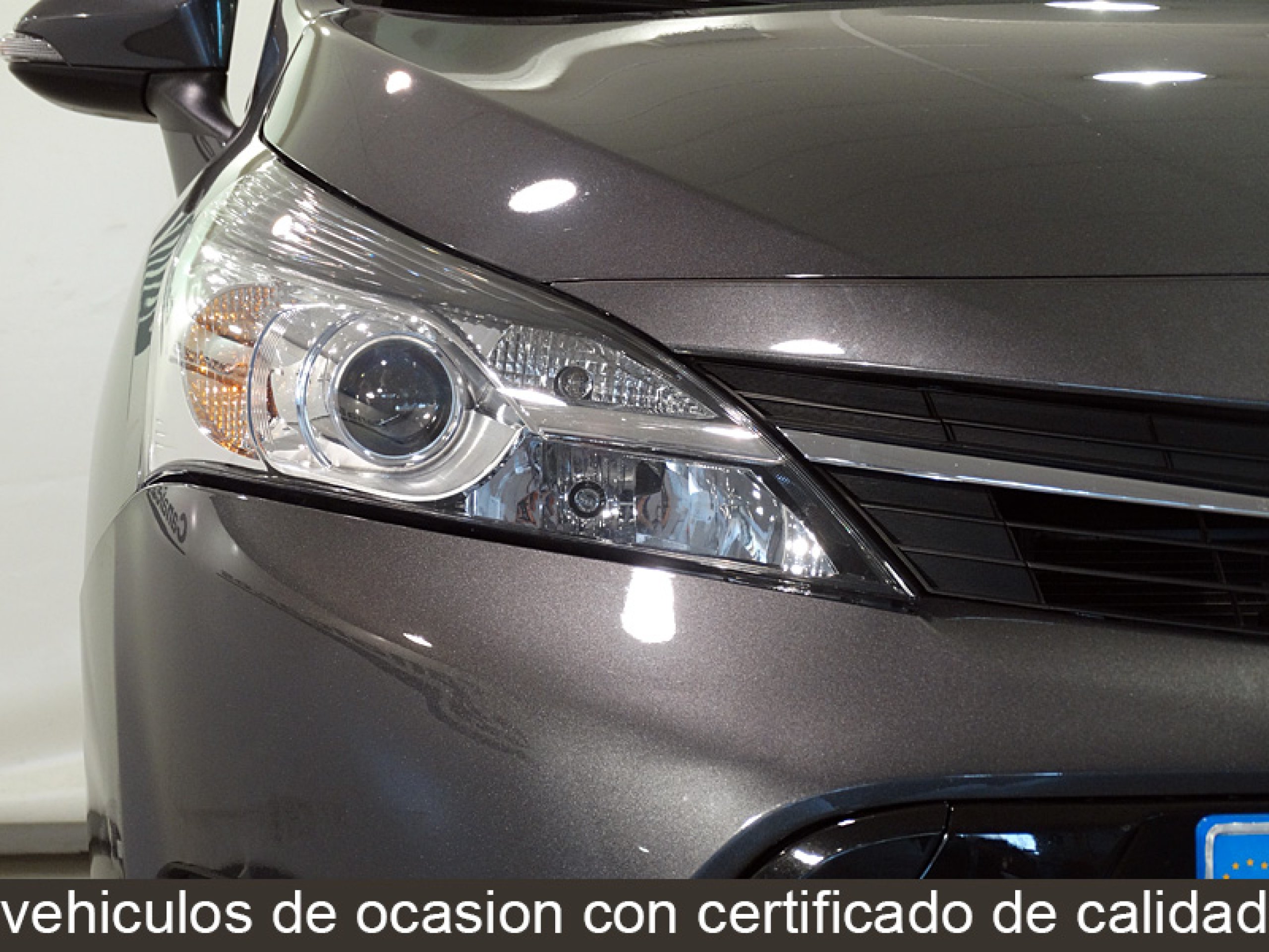 Foto Toyota Verso 13
