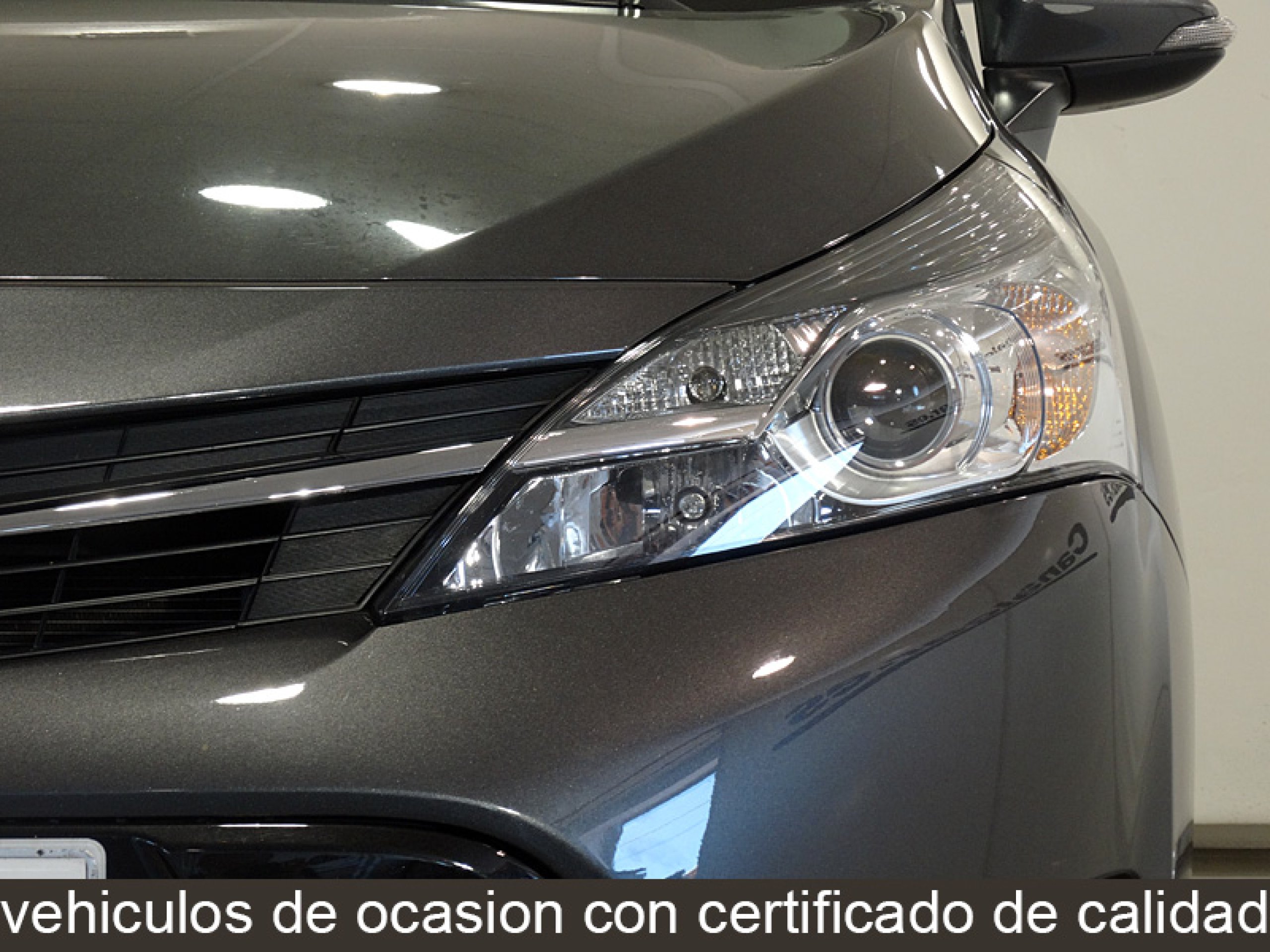 Foto Toyota Verso 14