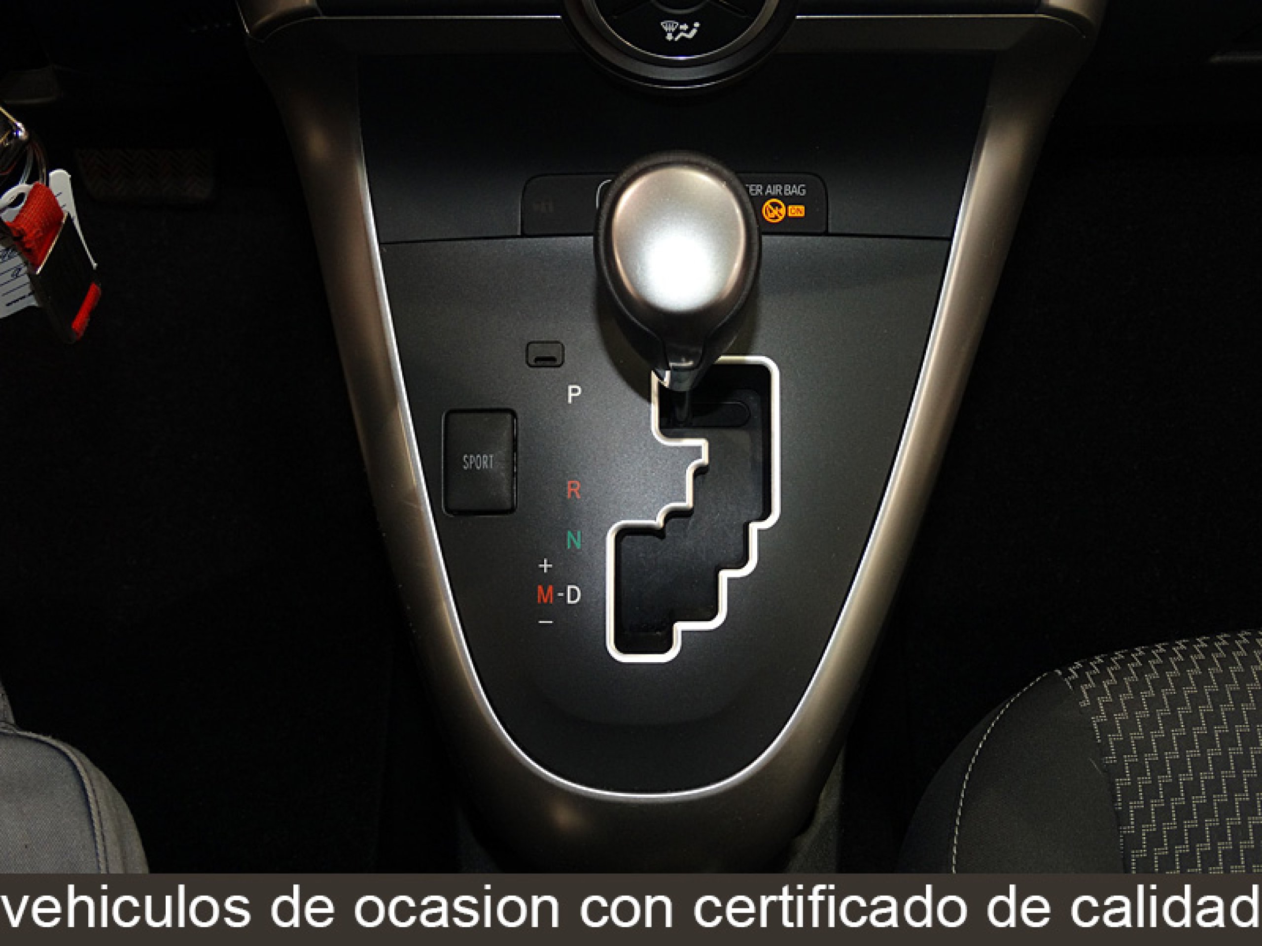 Foto Toyota Verso 27
