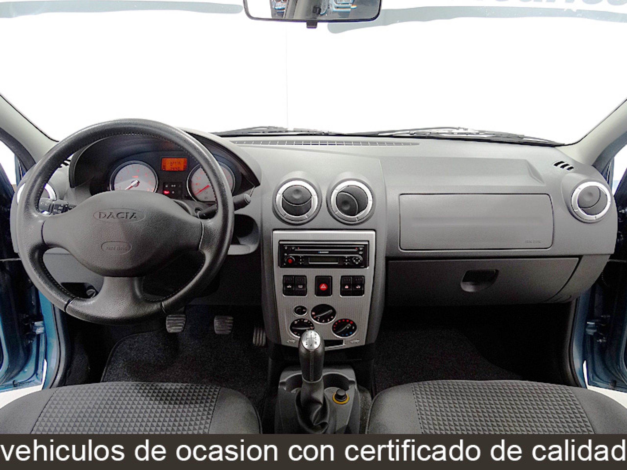 Foto Dacia Logan 24