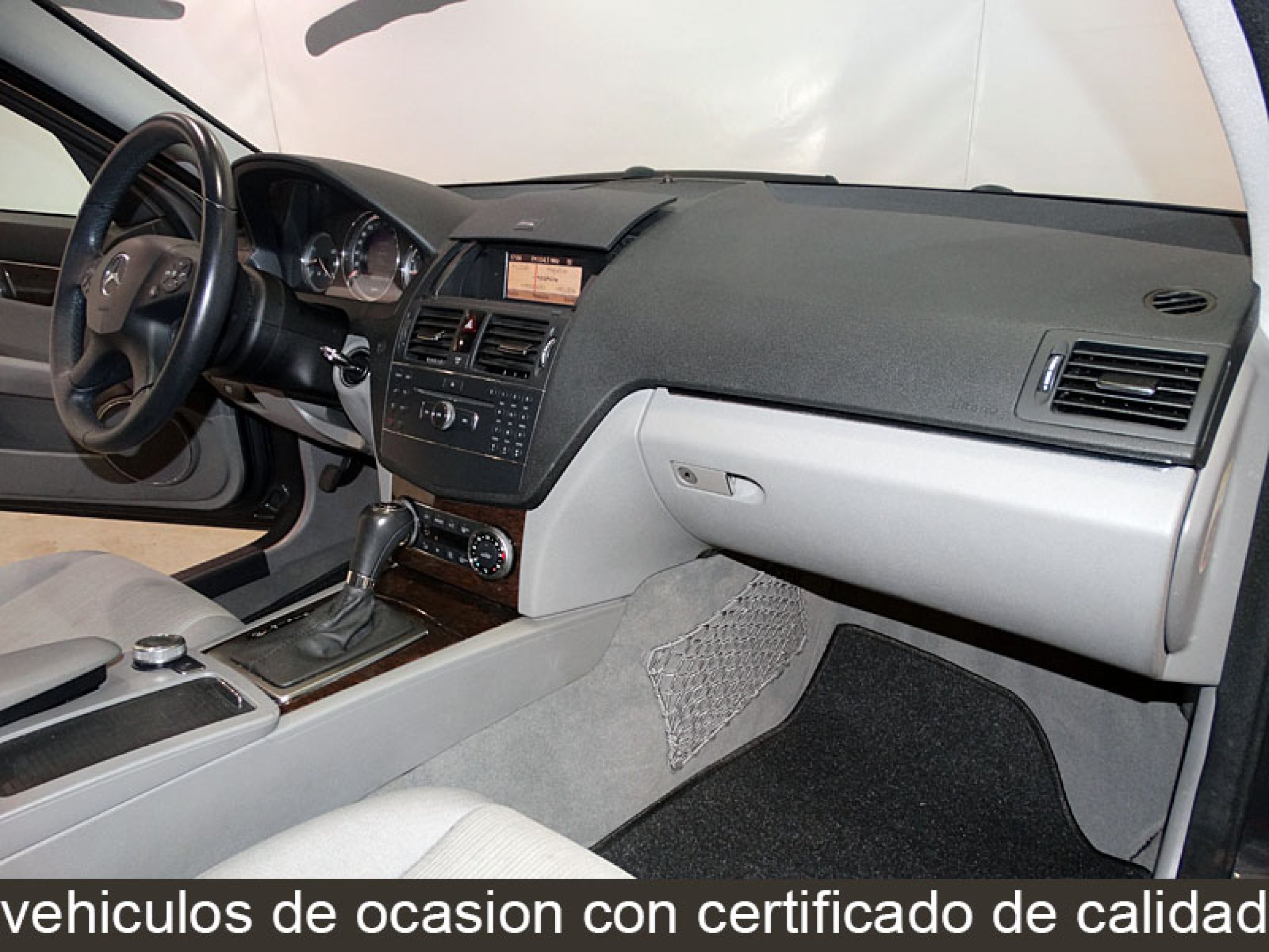 Foto Mercedes-Benz C 220 22