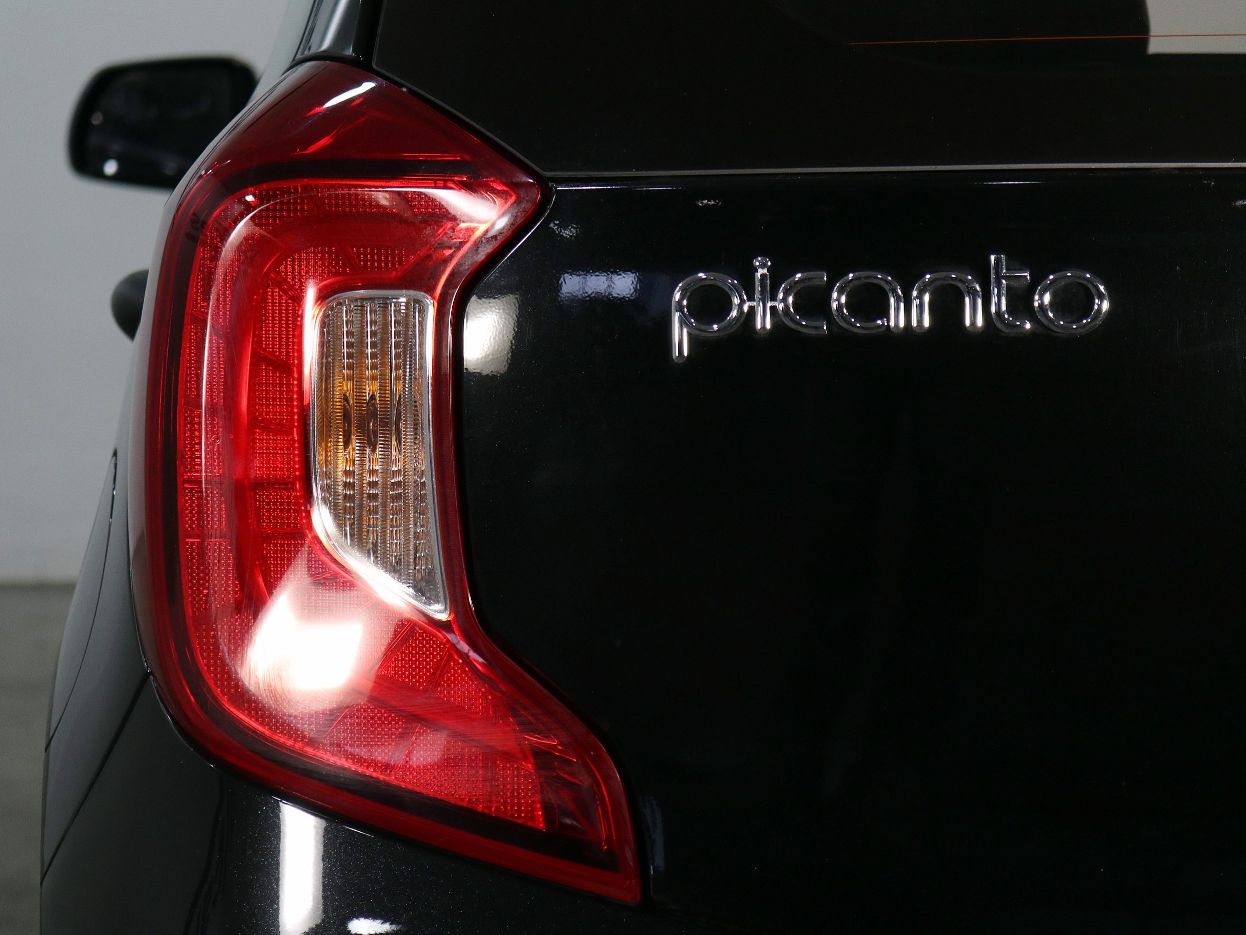 Foto Kia Picanto 10