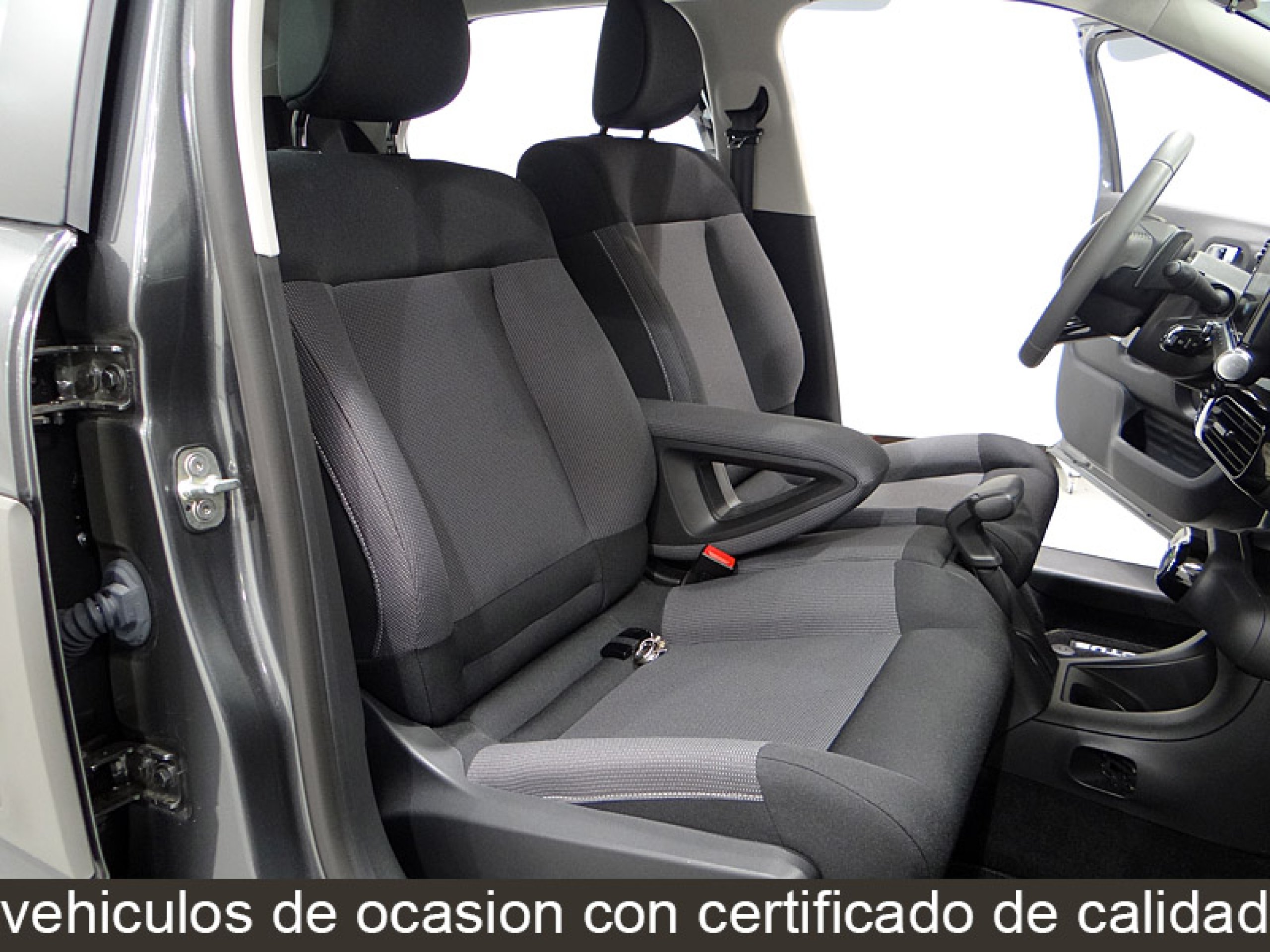 Foto Citroen C4 Cactus 25