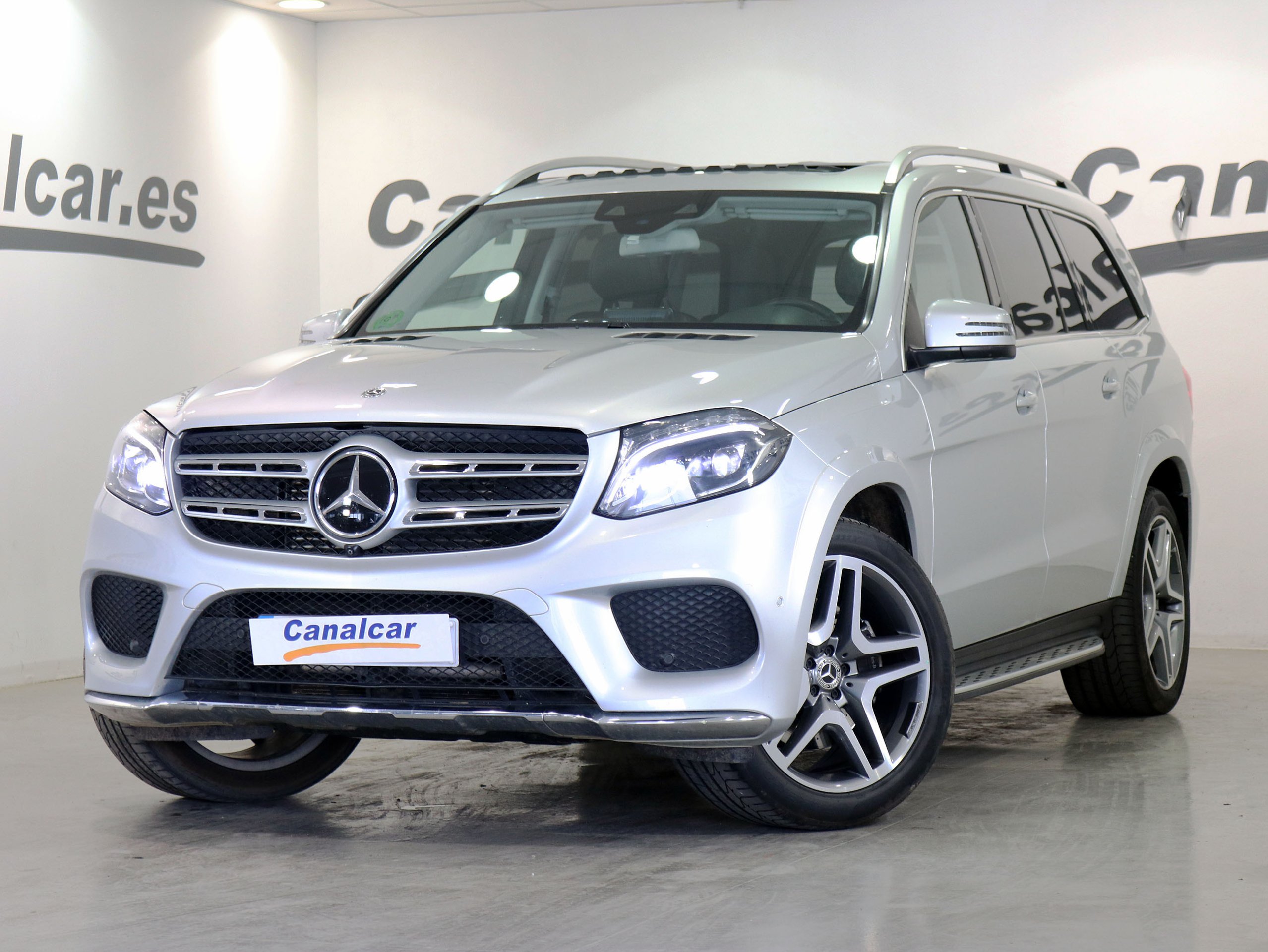 Foto Mercedes-Benz GLS 350 1