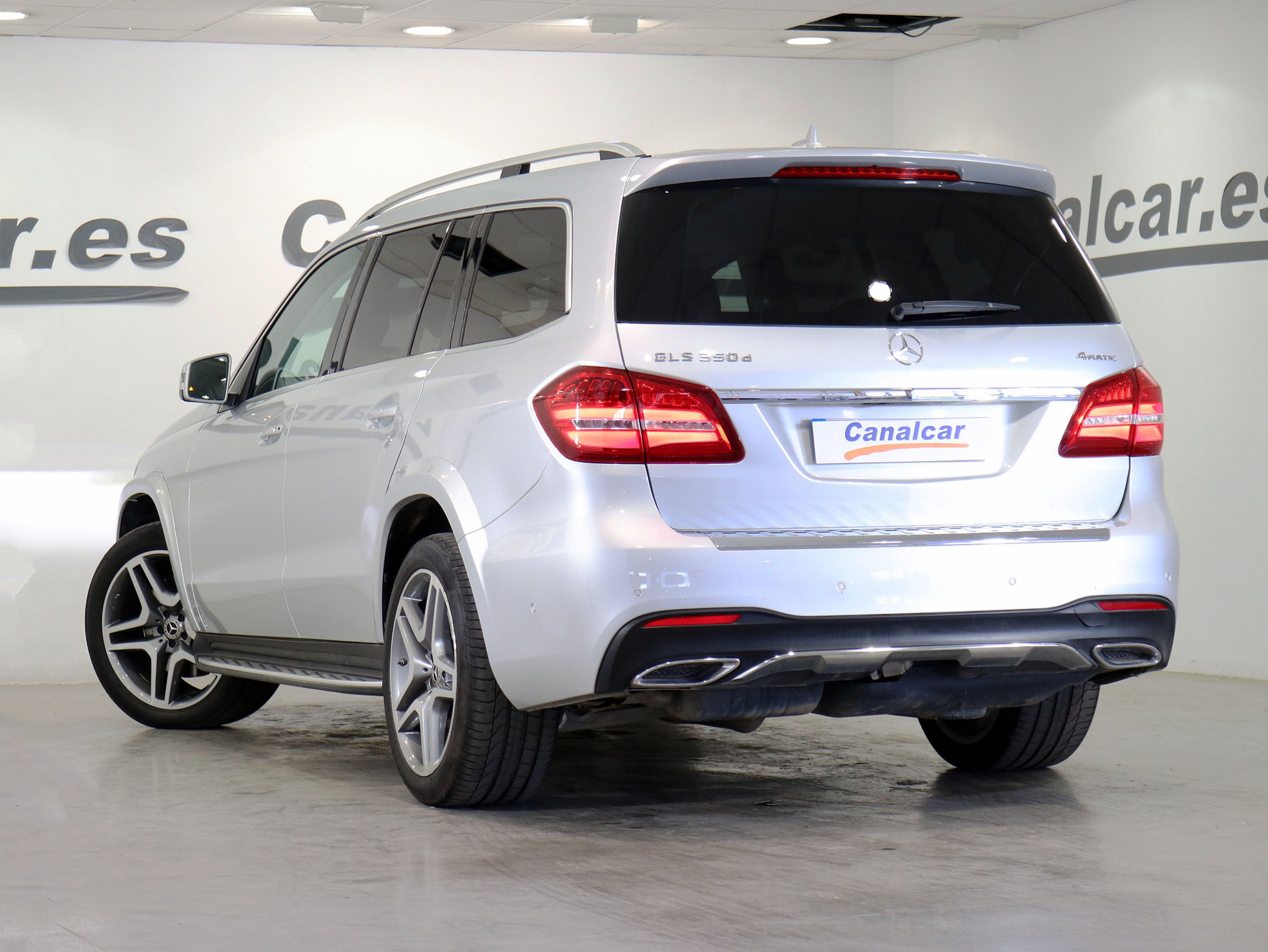 Foto Mercedes-Benz GLS 350 7