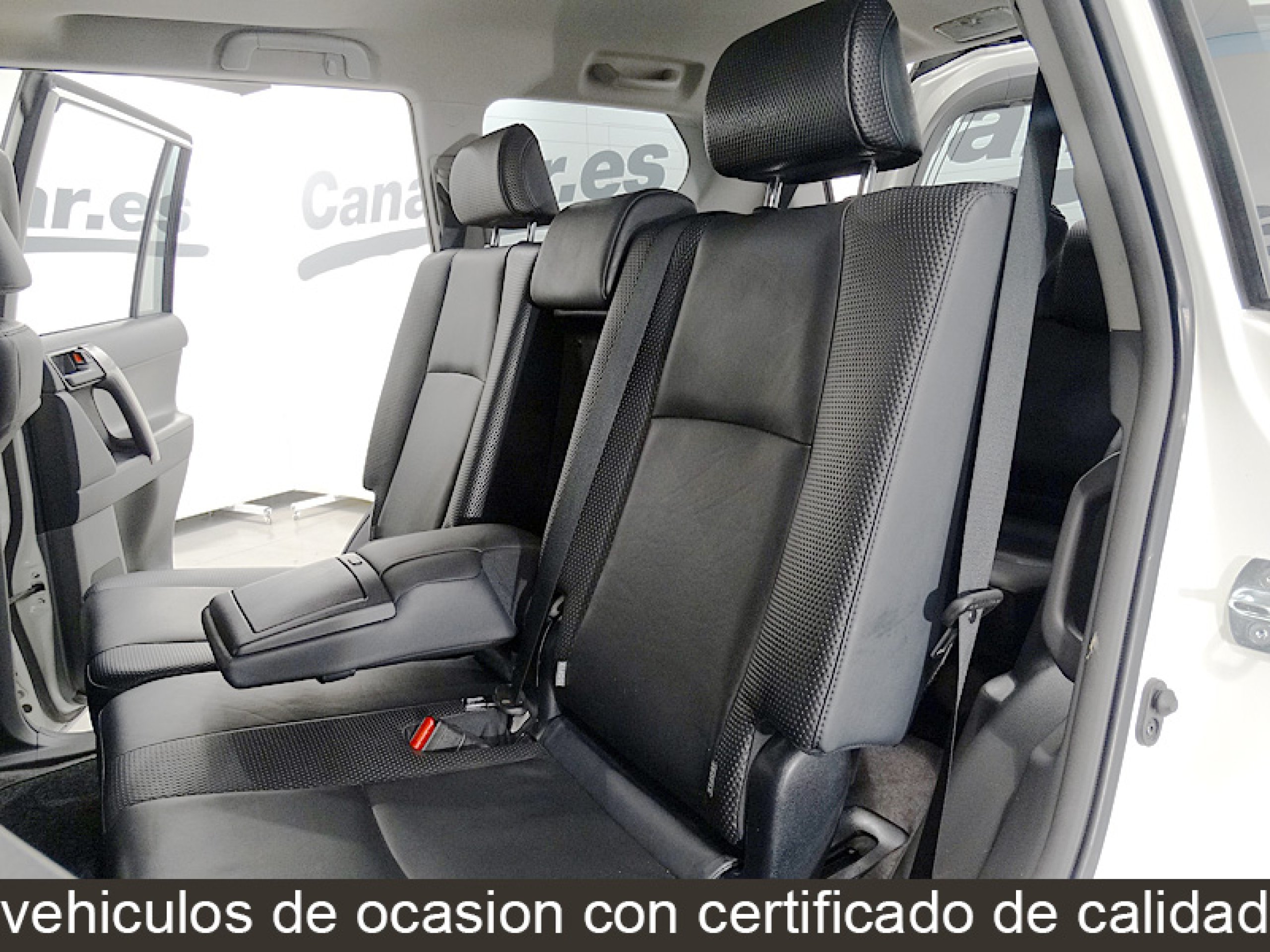 Foto Toyota Land Cruiser 18