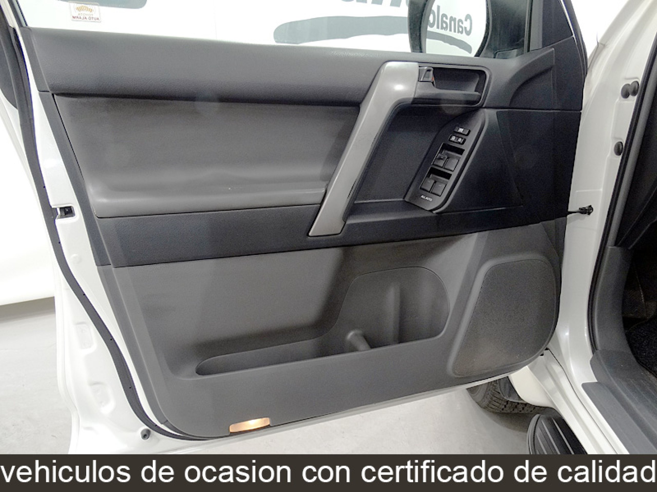 Foto Toyota Land Cruiser 23