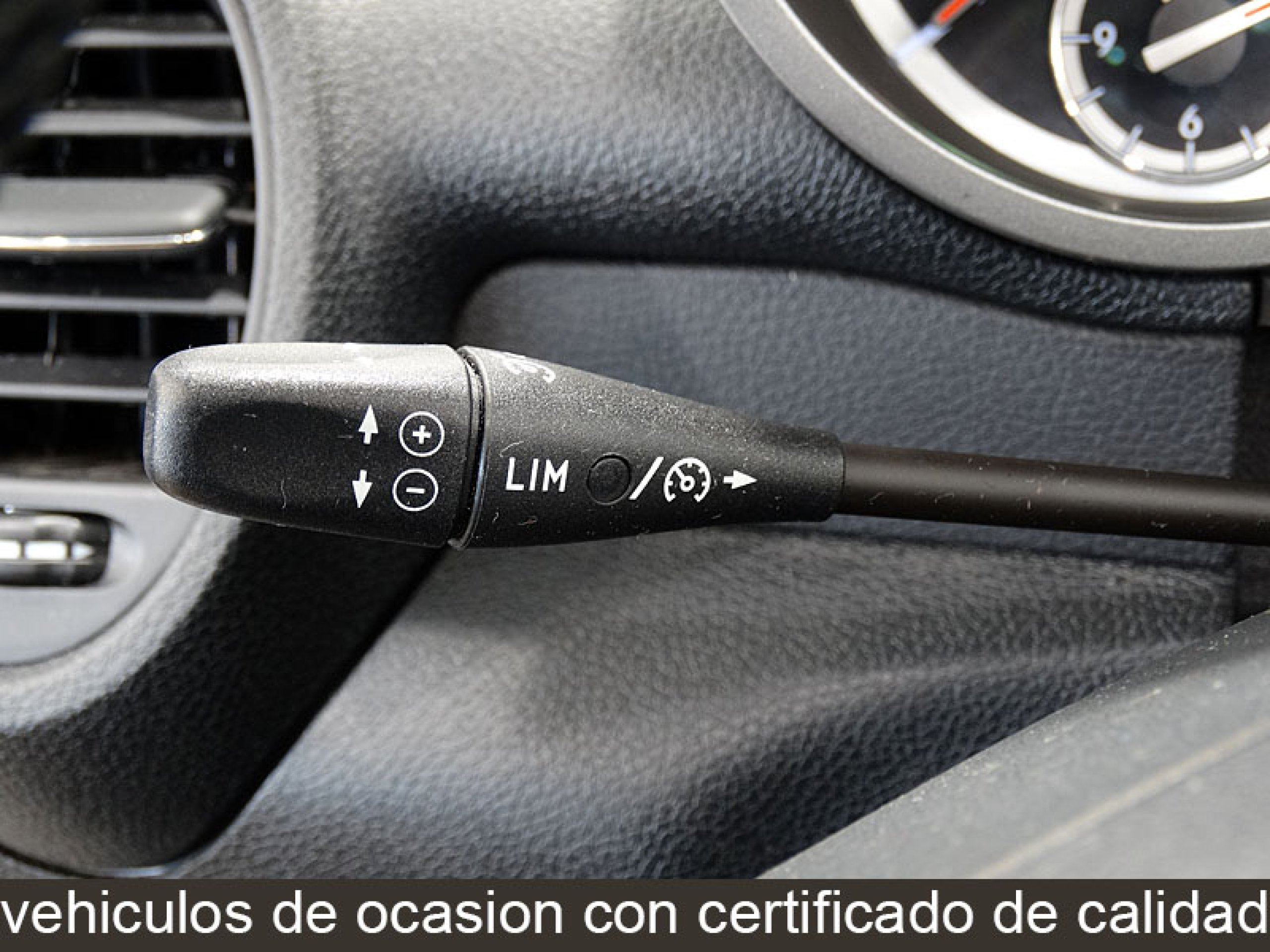 Foto Mercedes-Benz SLK 200 29