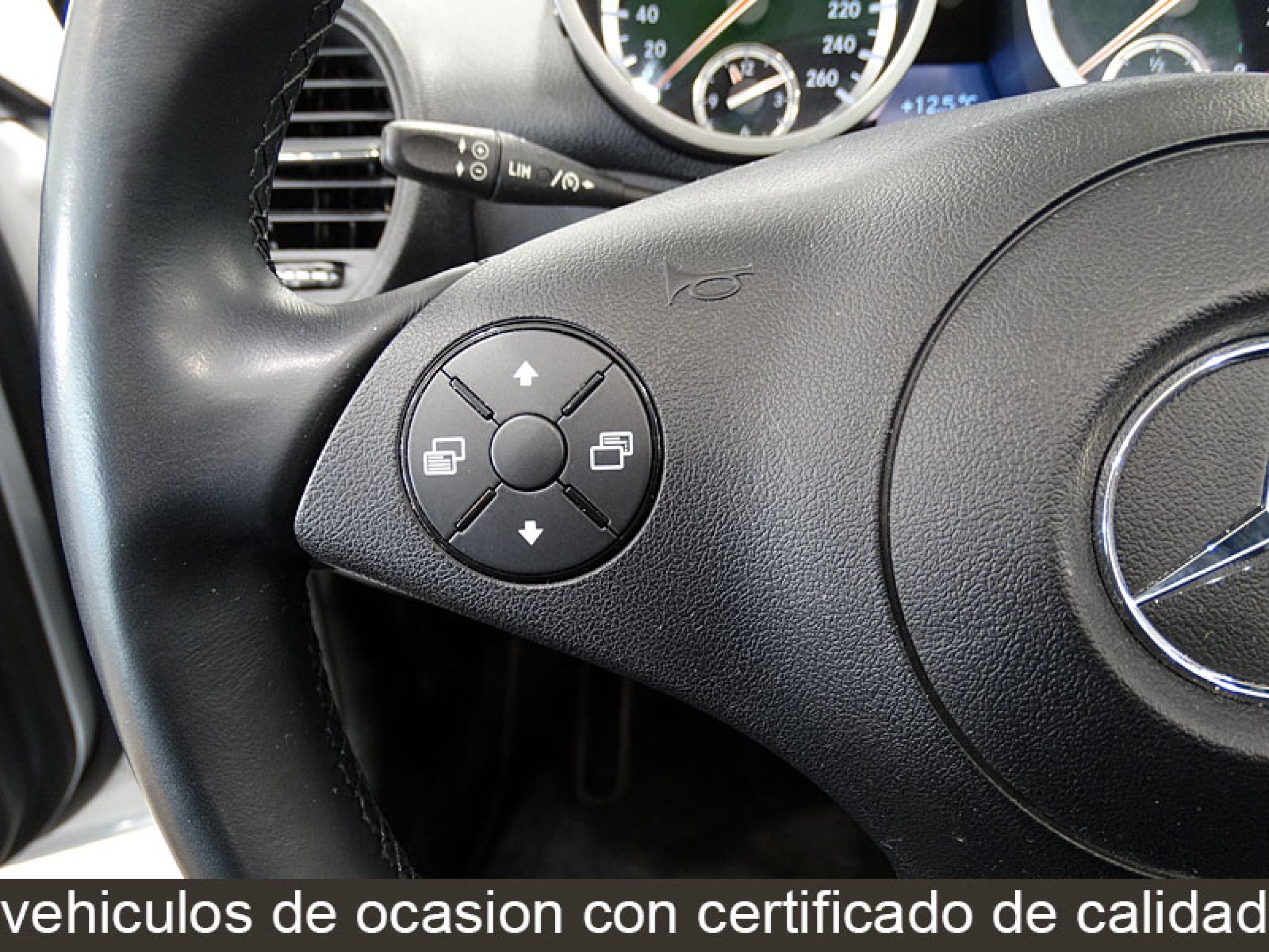 Foto Mercedes-Benz SLK 200 31