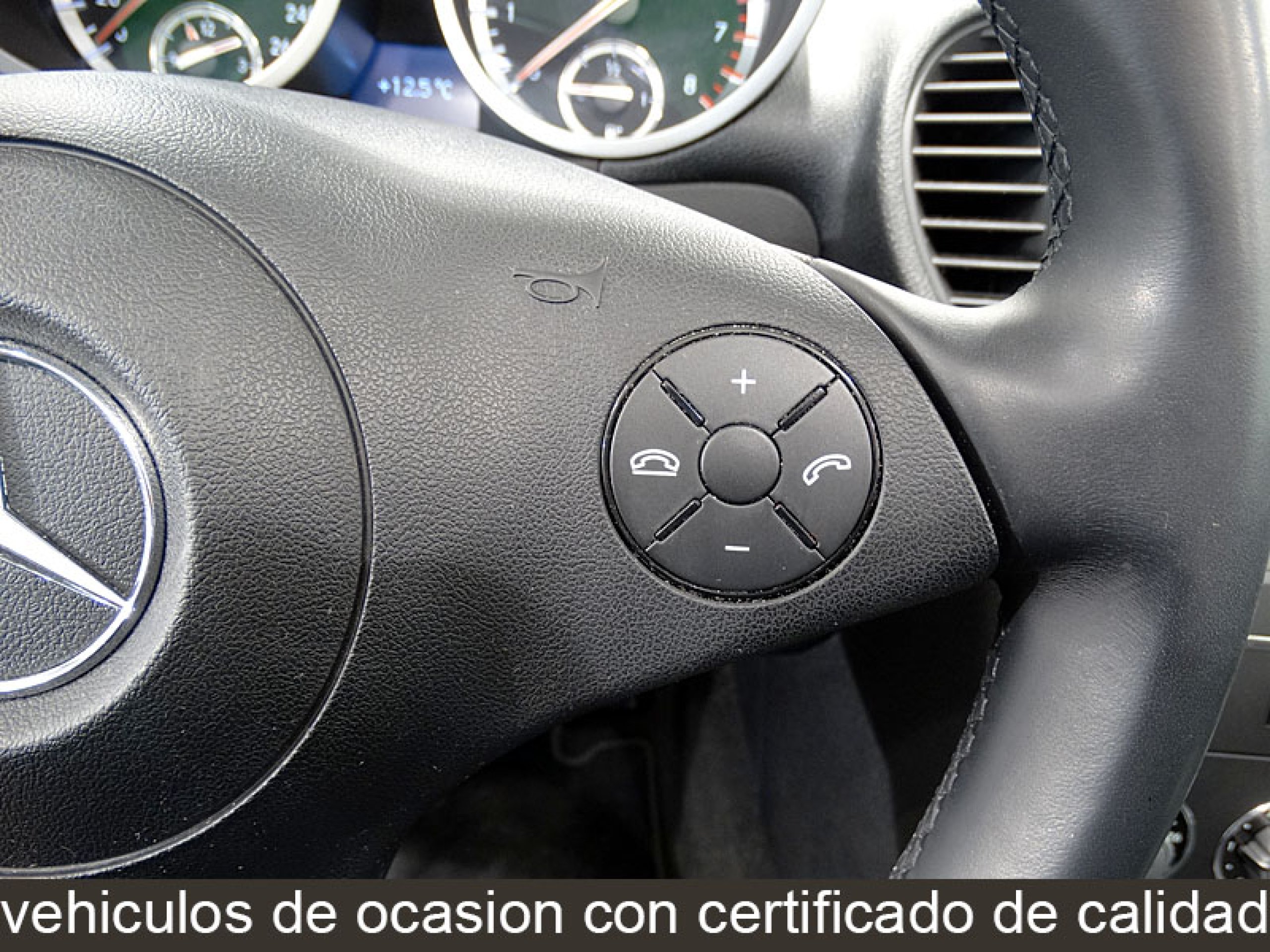 Foto Mercedes-Benz SLK 200 32