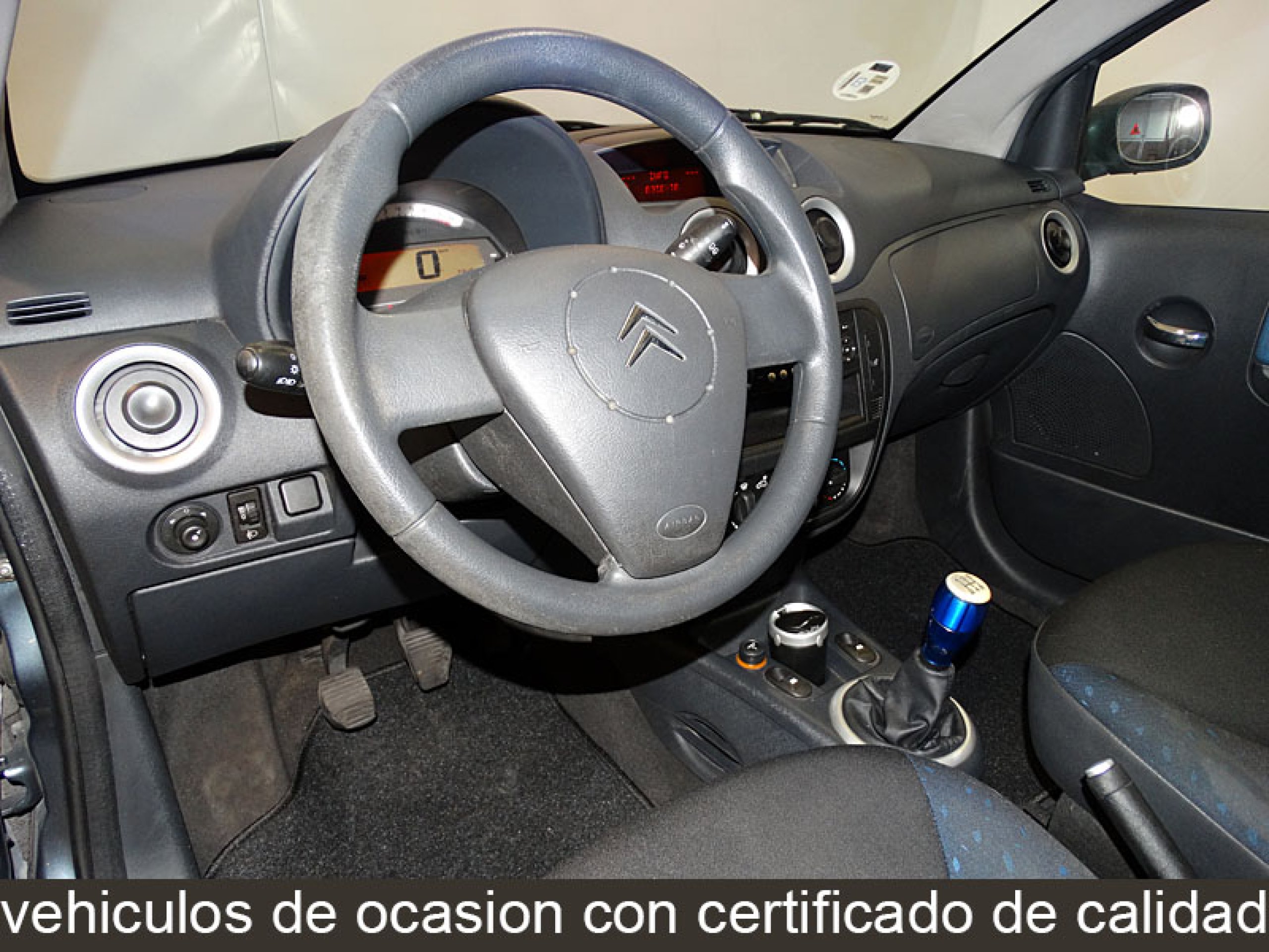 Foto Citroen C2 11