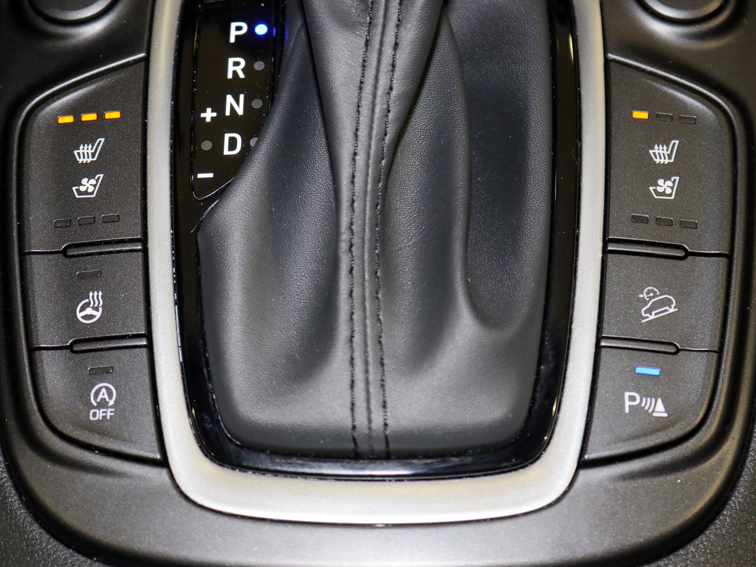 Foto Hyundai Kona 33