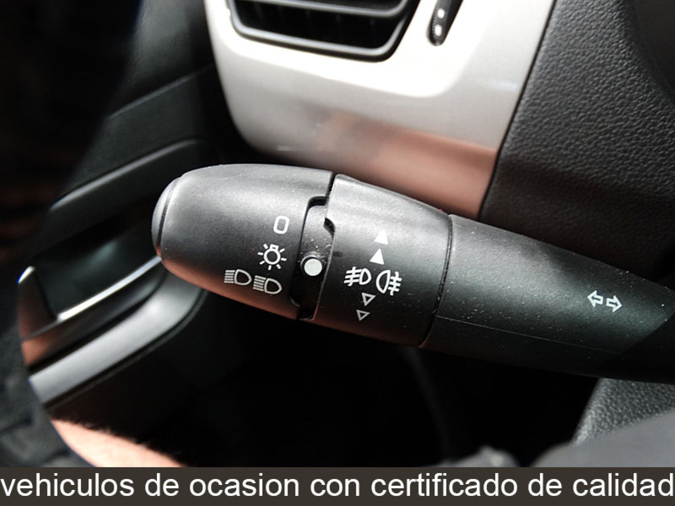 Foto Citroen C-Elysee 10