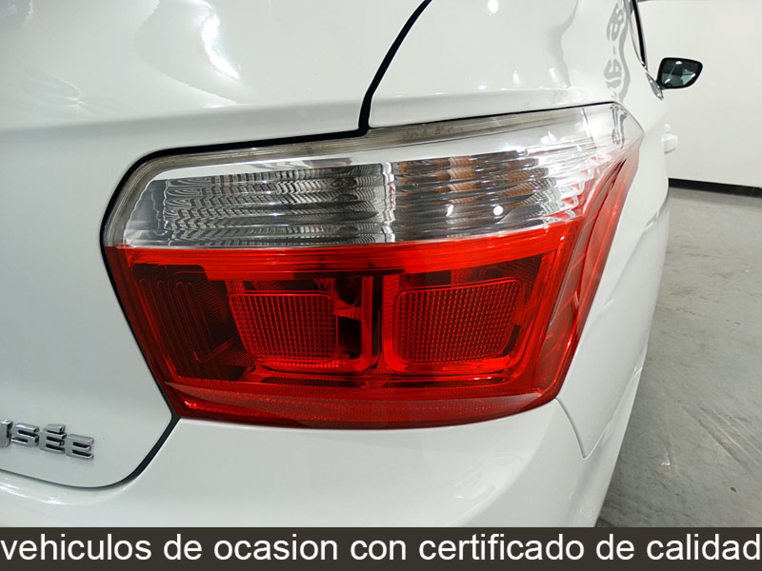 Foto Citroen C-Elysee 24