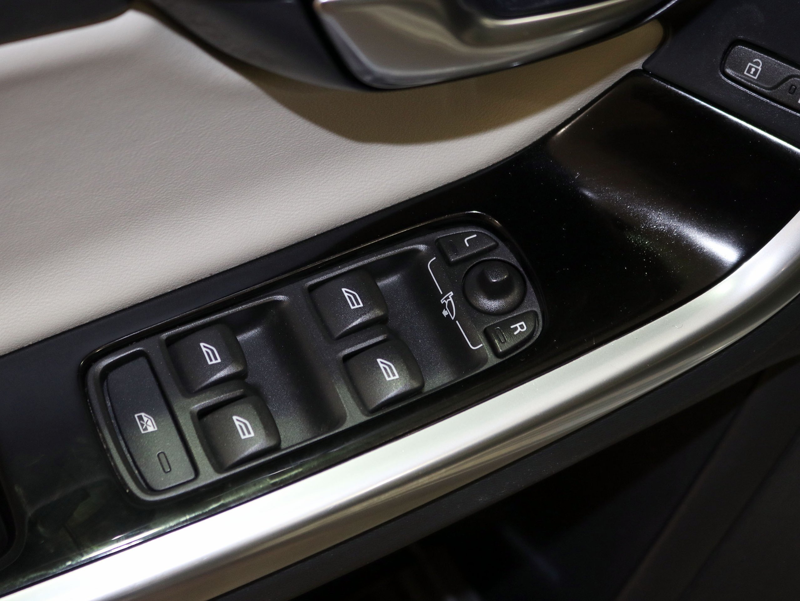Foto Volvo V60 28