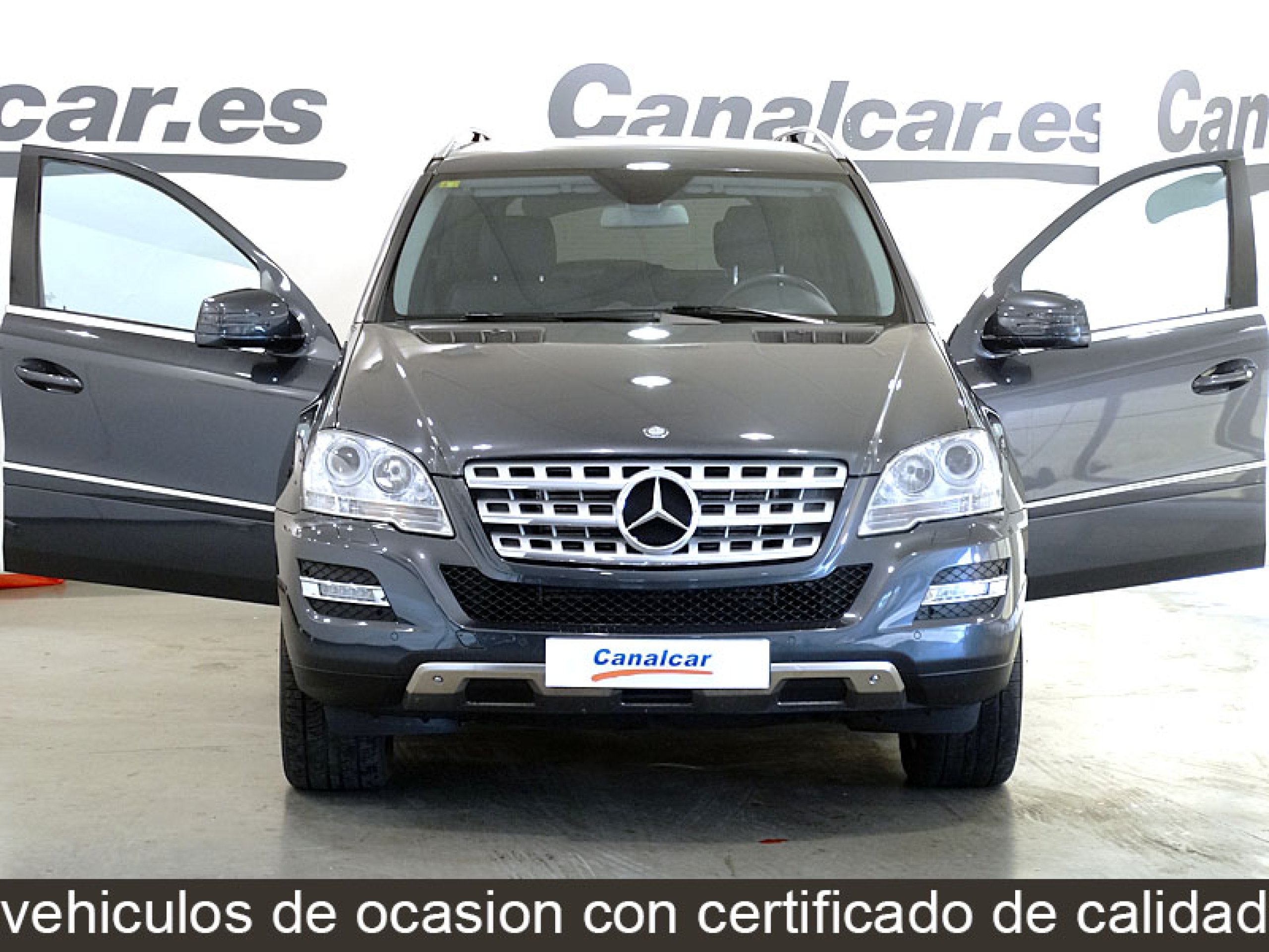 Foto Mercedes-Benz ML 350 4
