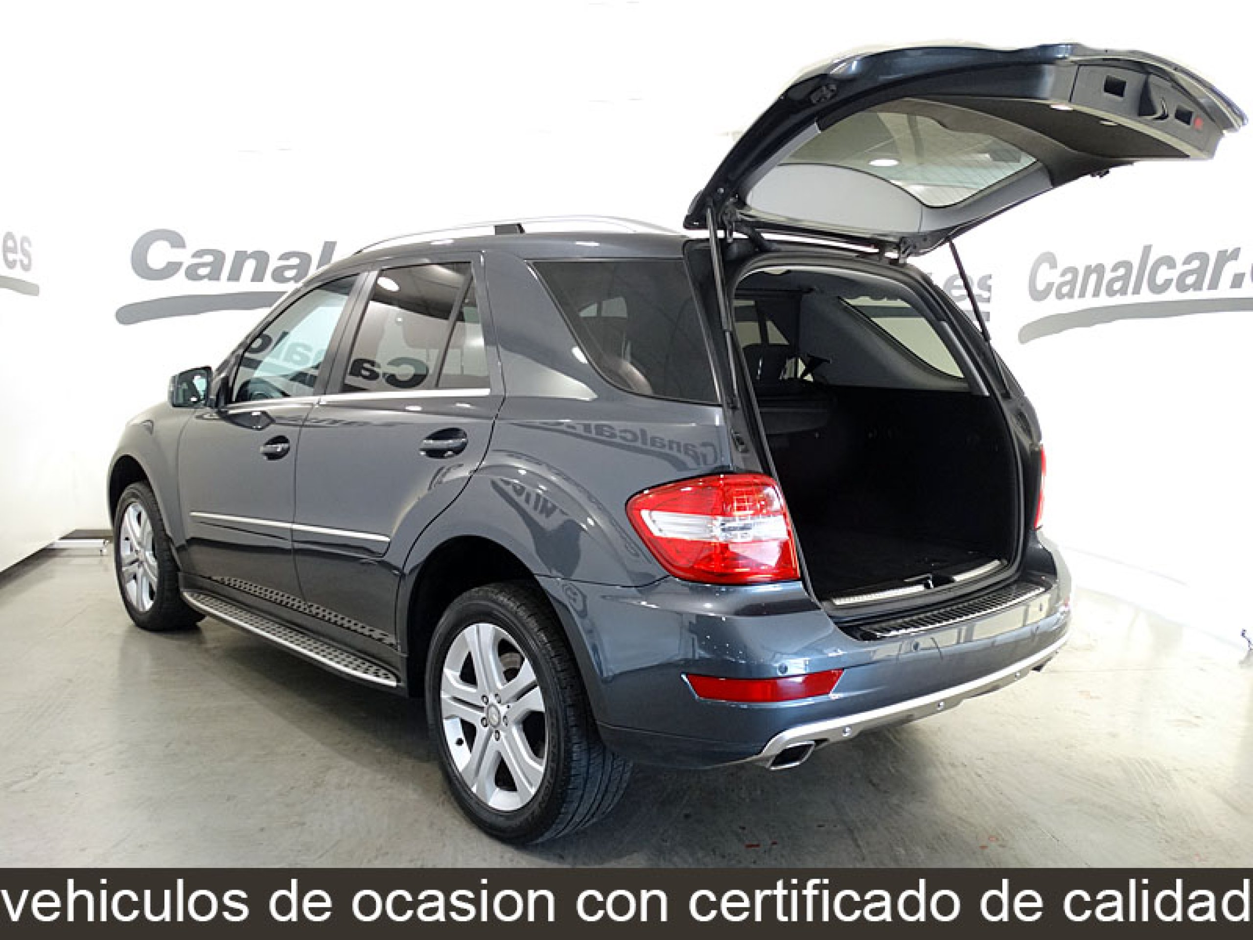 Foto Mercedes-Benz ML 350 9