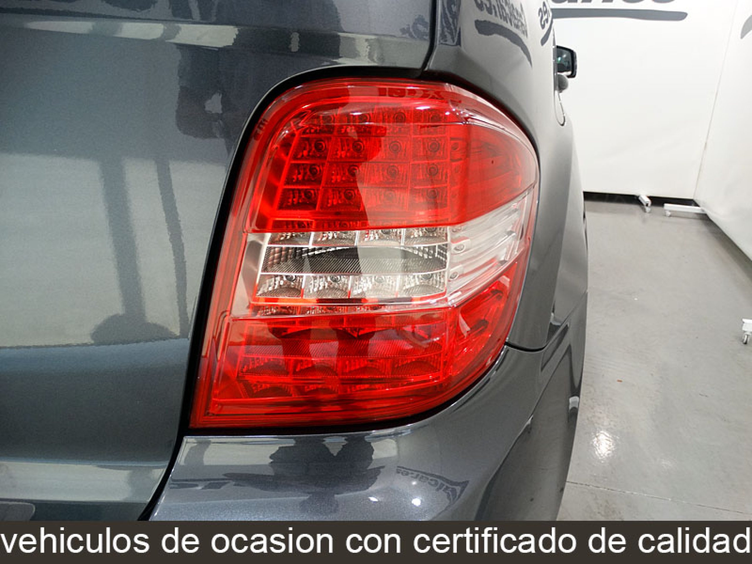 Foto Mercedes-Benz ML 350 17