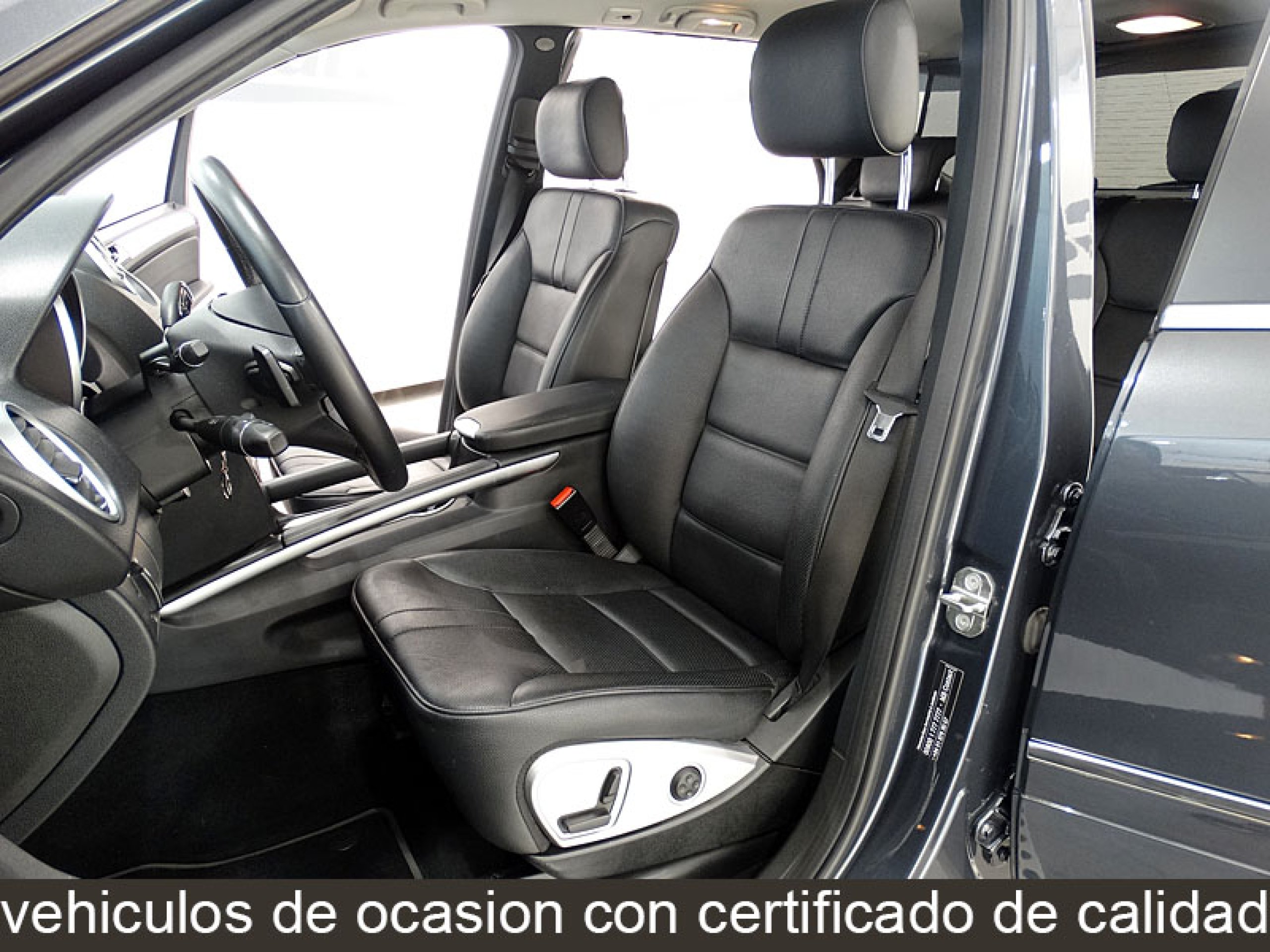 Foto Mercedes-Benz ML 350 22