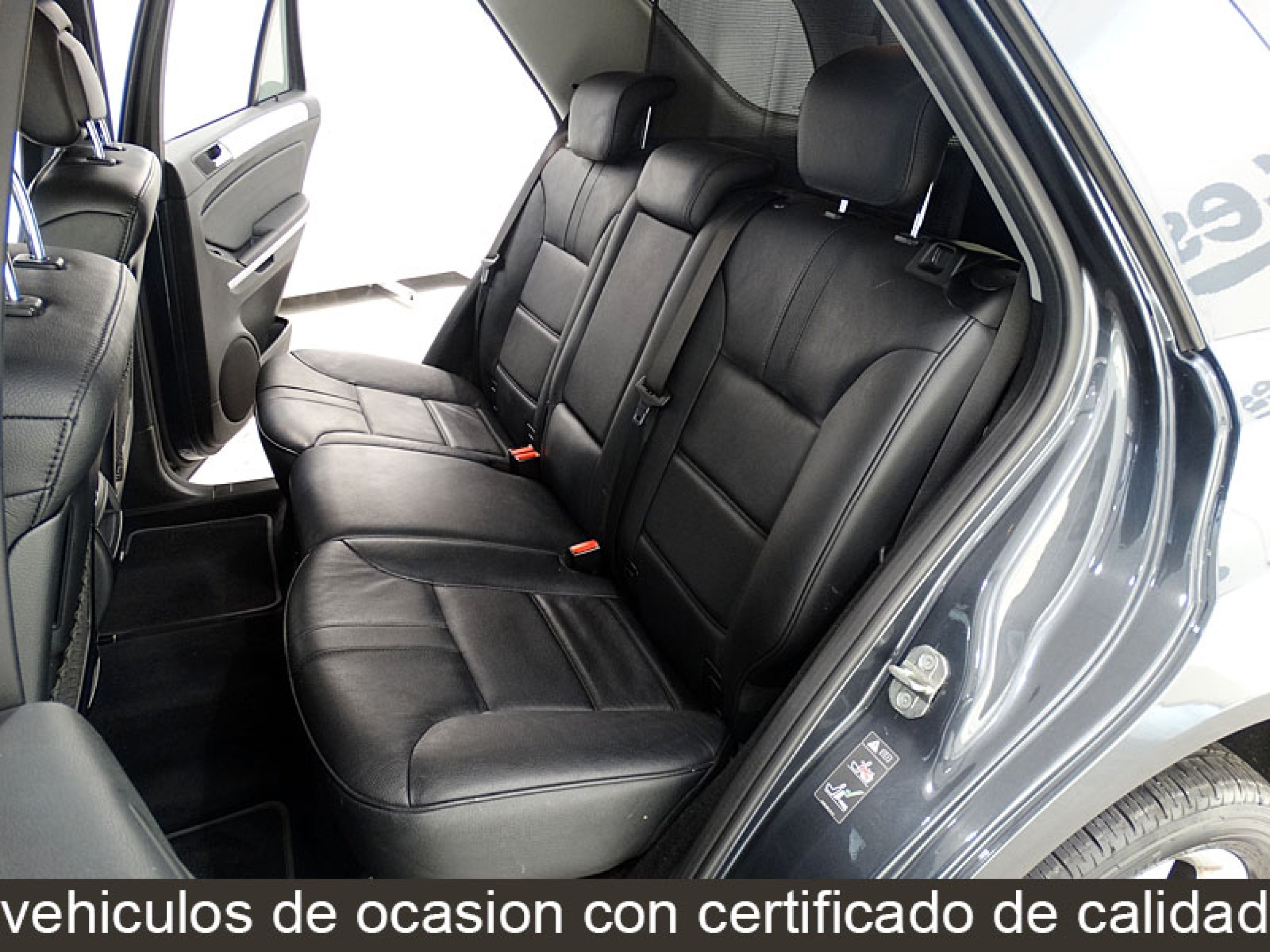 Foto Mercedes-Benz ML 350 23
