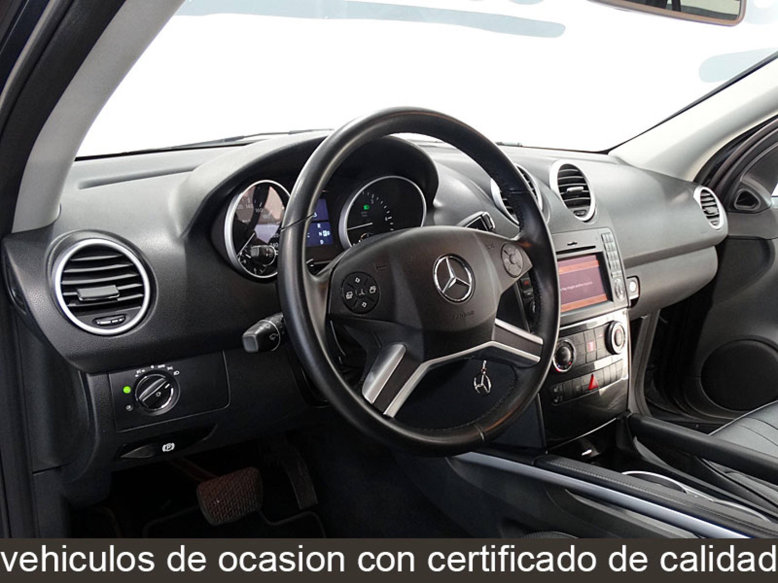 Foto Mercedes-Benz ML 350 34