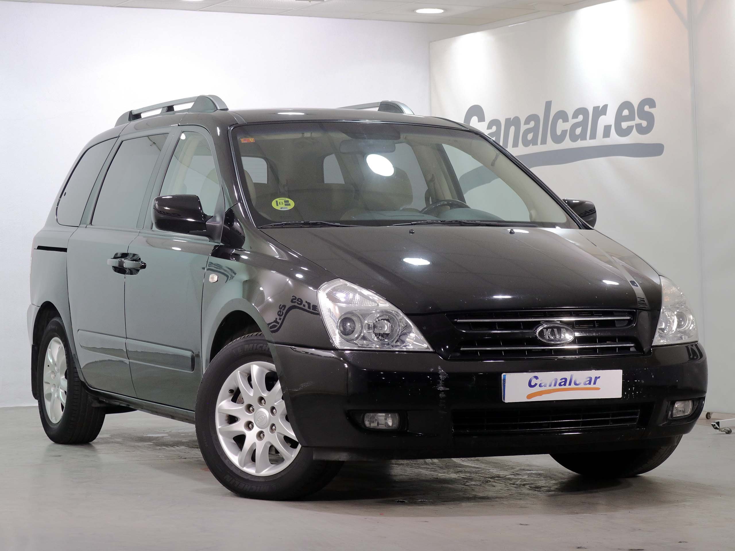 Foto Kia Carnival 4