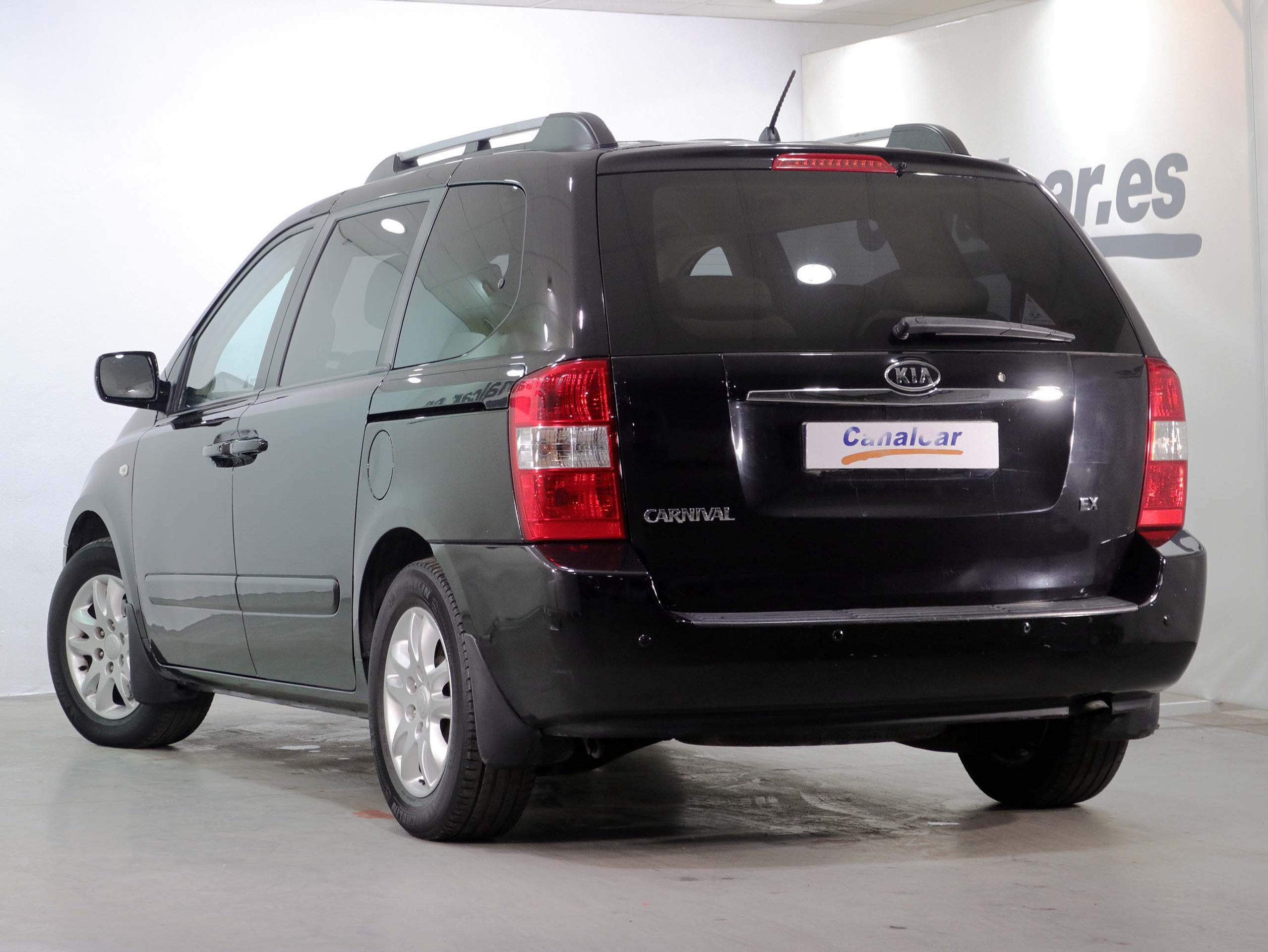 Foto Kia Carnival 7