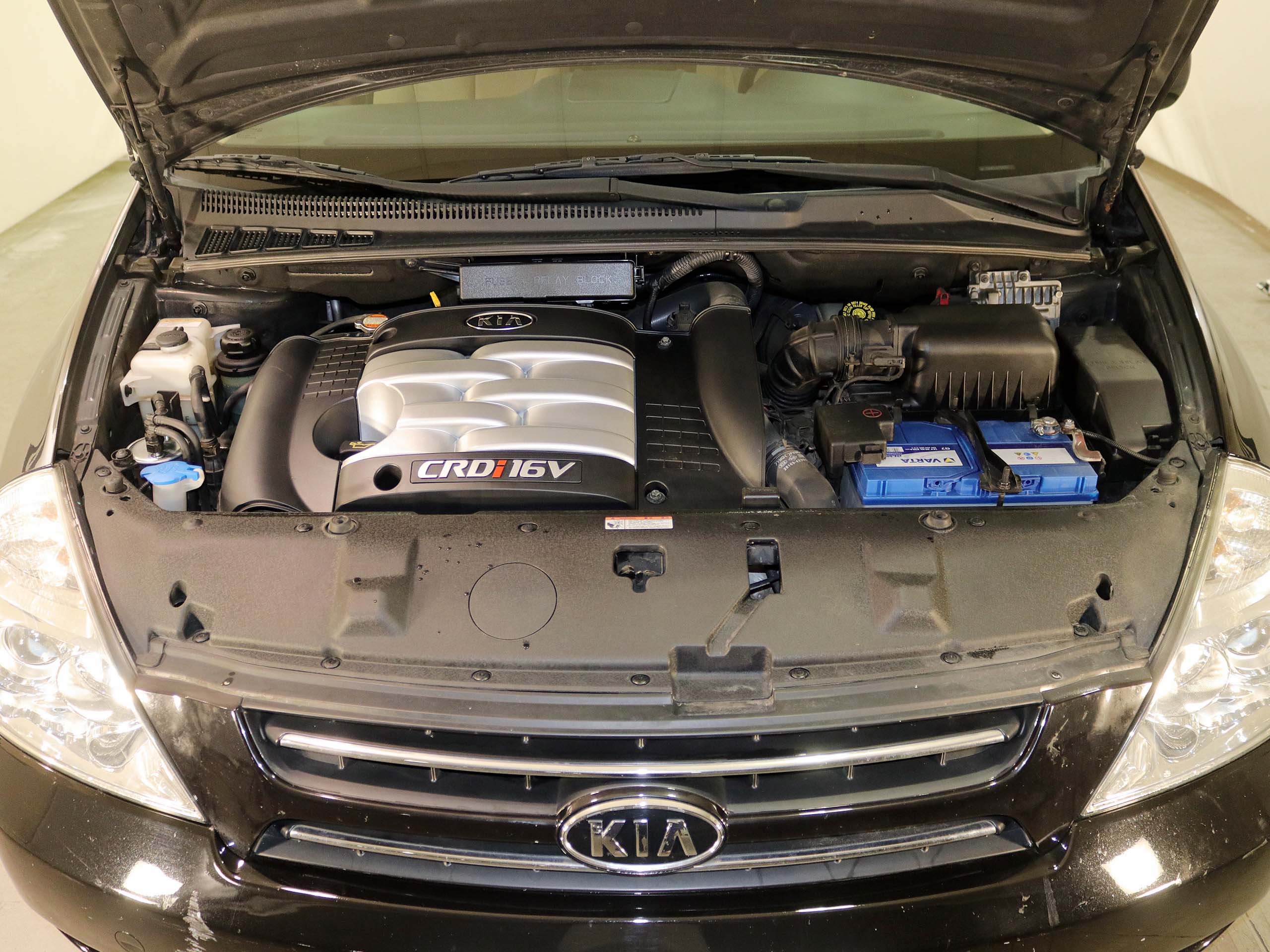 Foto Kia Carnival 8