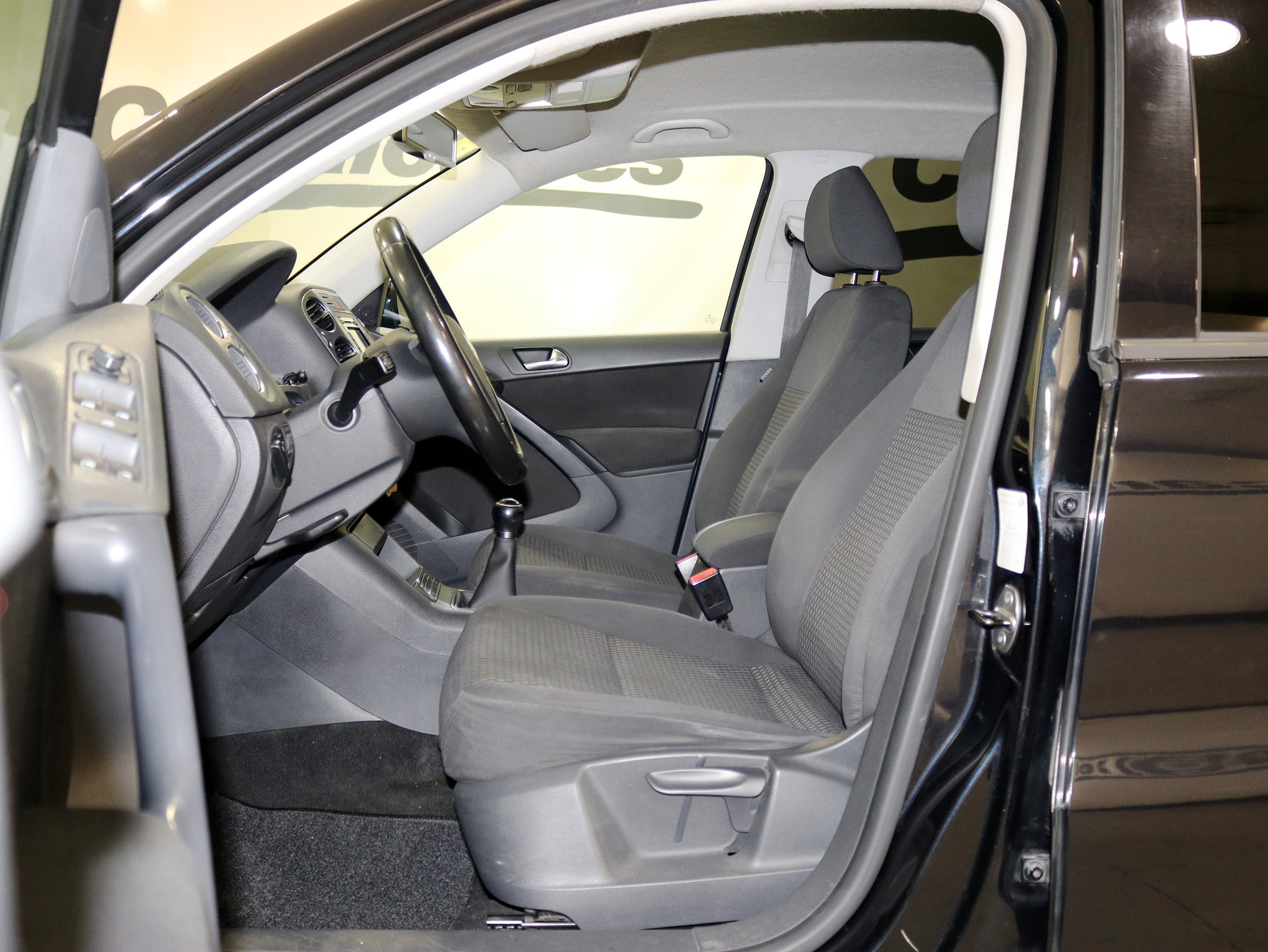 Foto Volkswagen Tiguan 15