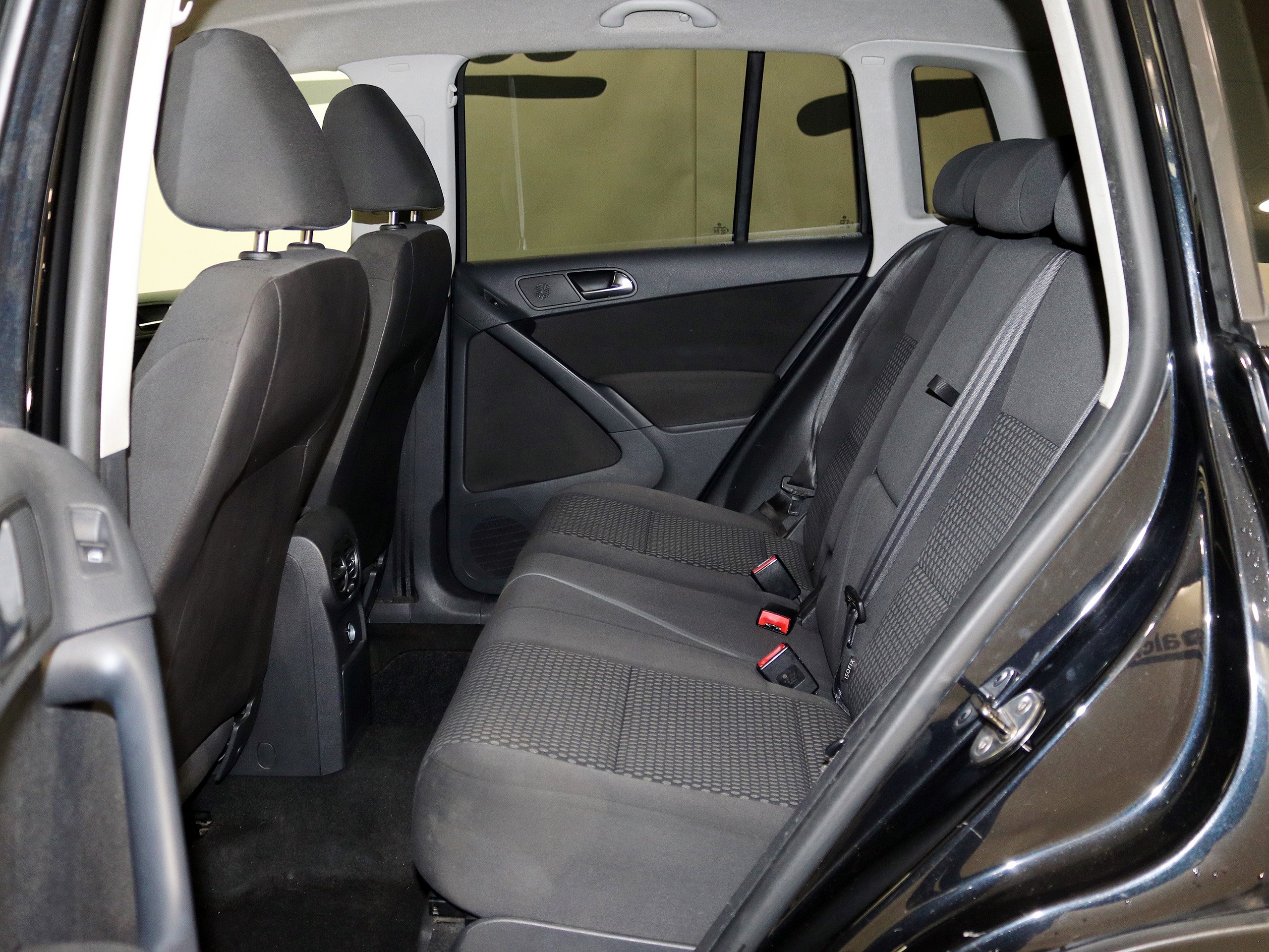 Foto Volkswagen Tiguan 16