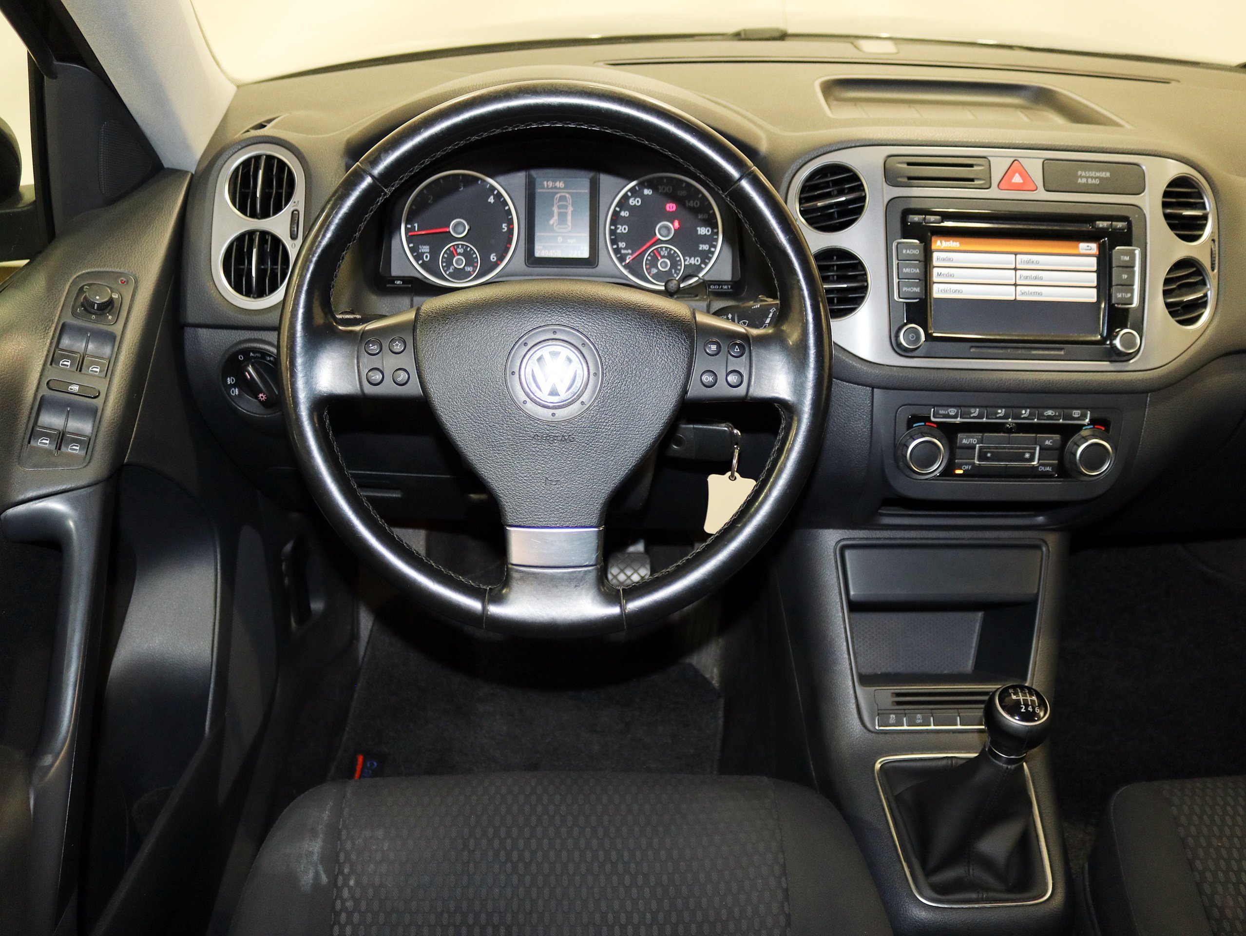 Foto Volkswagen Tiguan 21